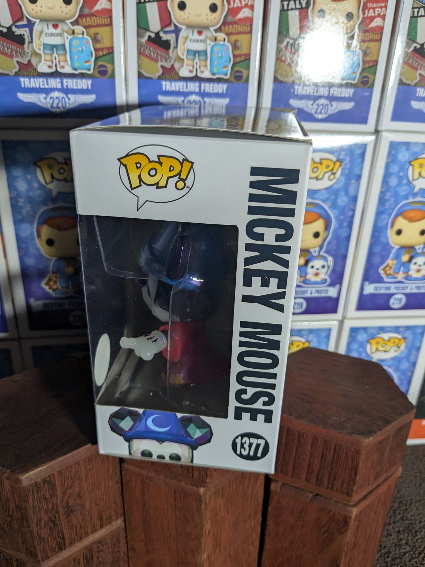 Funko pop 1377 : Mickey Mouse - CapyToys