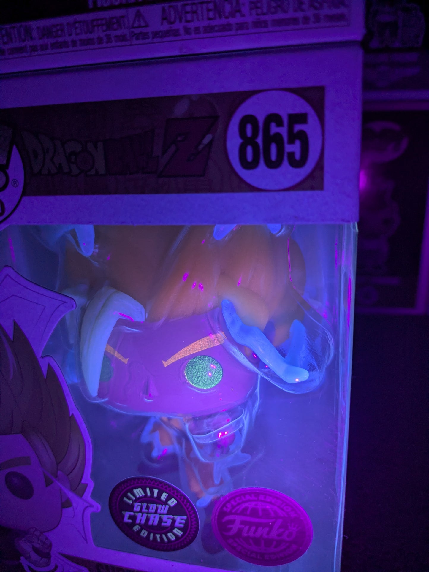 Funko pop 865: Super Saiyan Goku con Energia (Chase)