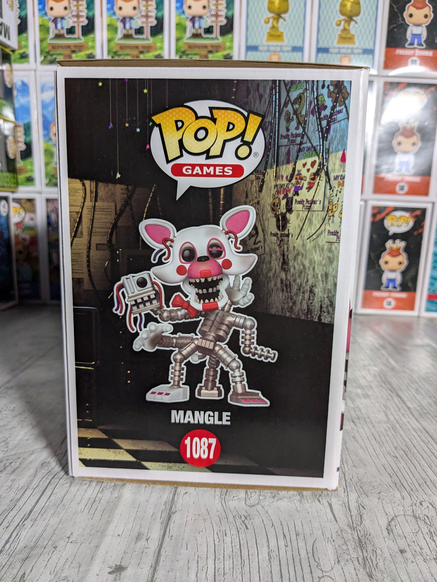Funko pop 1087 : Mangle (Opened / Damaged Box)