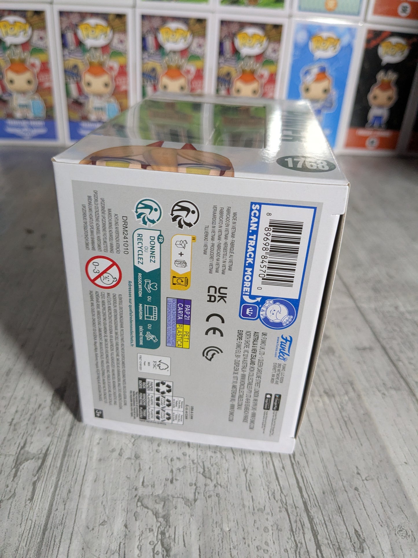 Funko pop Chainsaw Man #1768 - Power (Operation Super Smart)