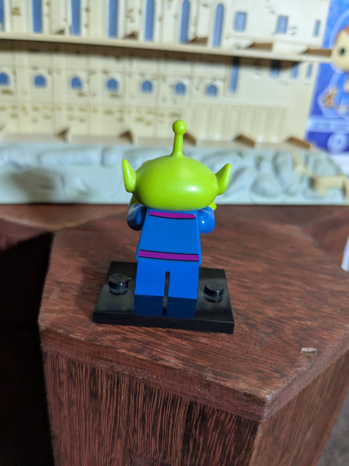Lego Minifigures : Alien