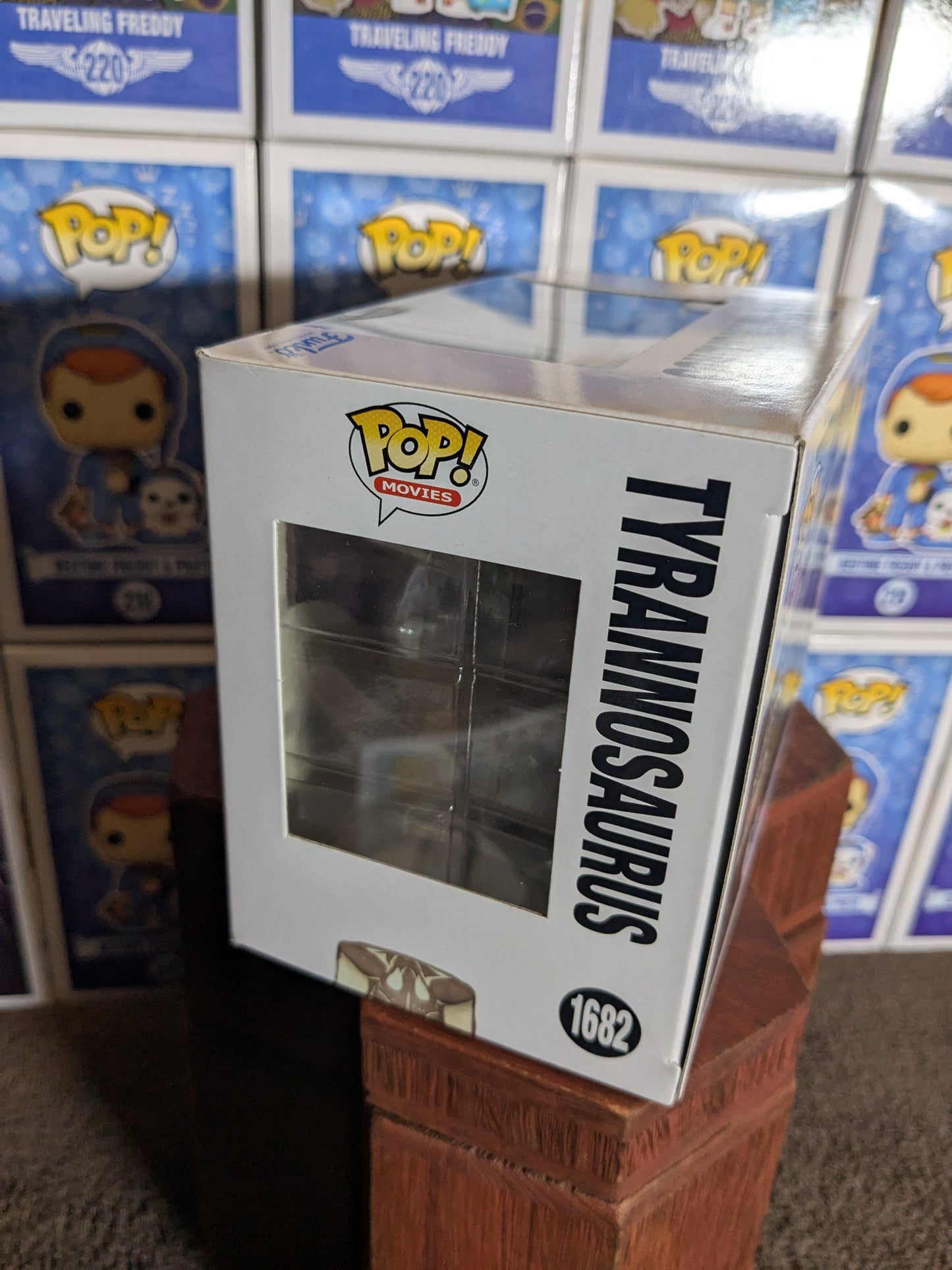 Funko pop 1682 : Tyrannosaurus (Fossil) - CapyToys