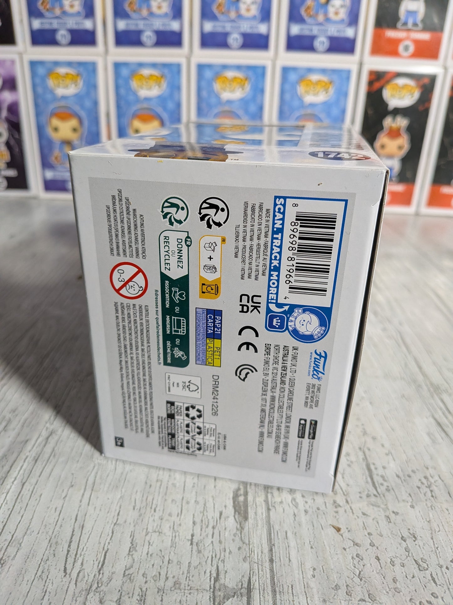 Funko pop The Electric State #1742 - Mr. Peanut Character
