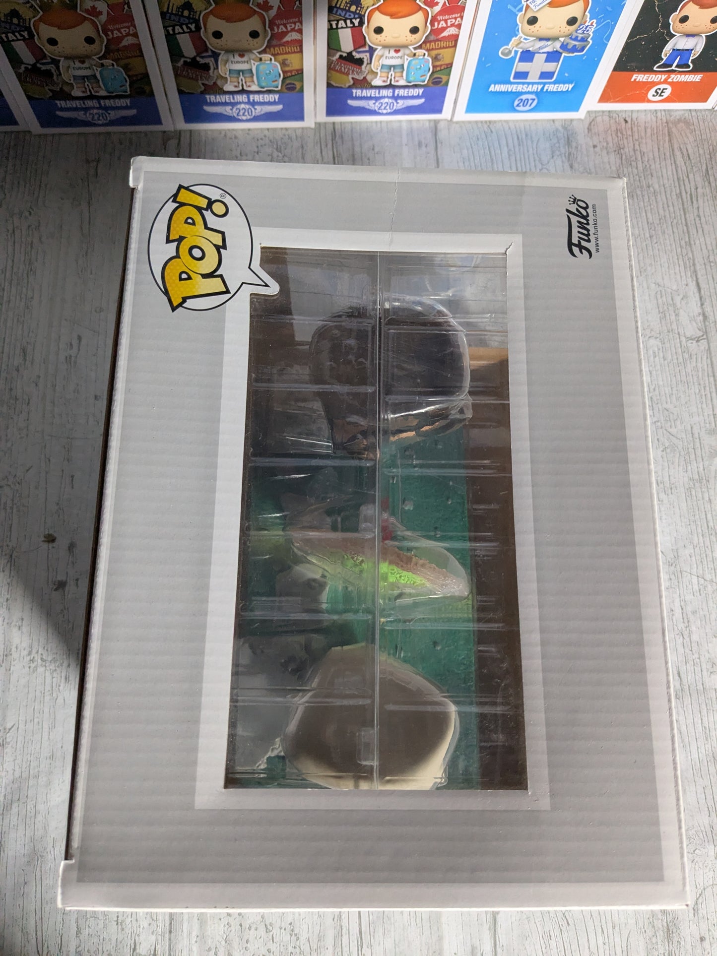 Funko pop 119 : Harry vs Voldemort (Opened/Damaged Box)