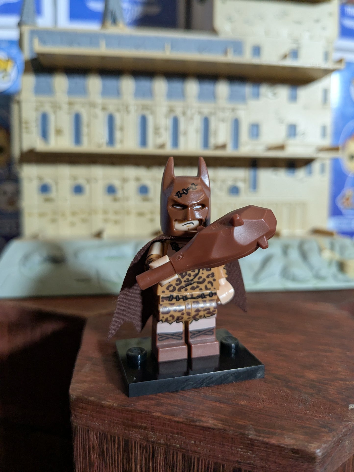 Lego Minifigures: Clan of the Cave Batman