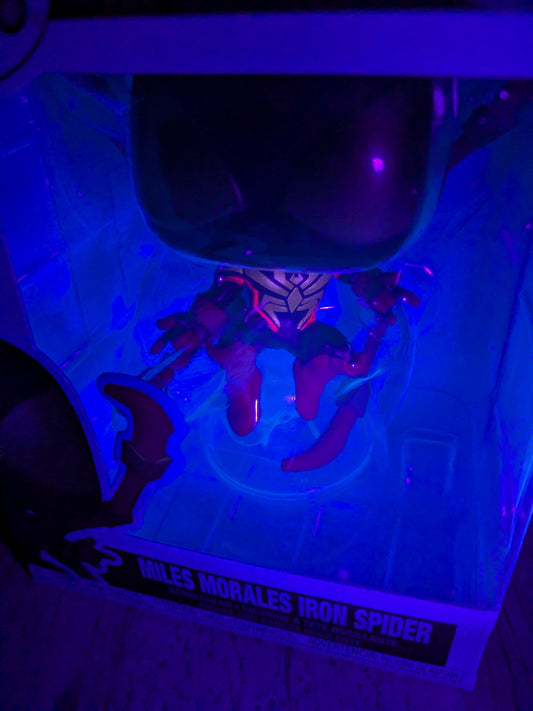 Funko pop Marvel Comics #1448 - Miles Morales Iron Spider