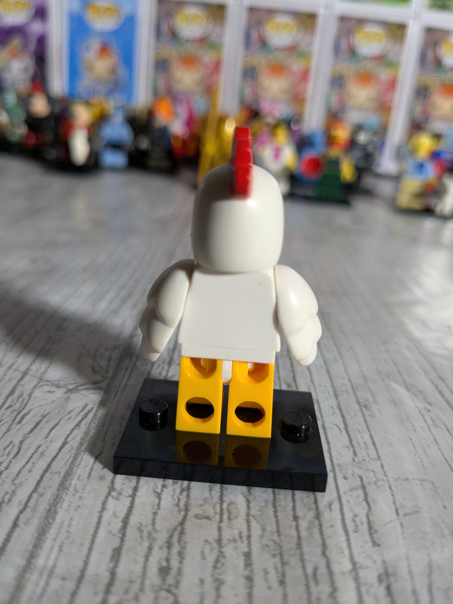 LEGO Minifigures : Chicken Suit Guy
