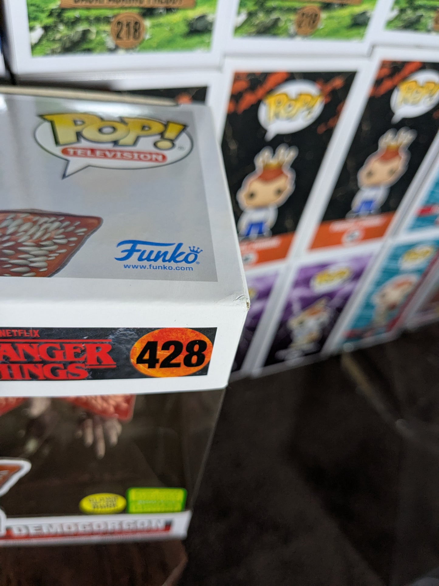 Funko pop 428 : Demogorgon (SC2022/Glow/Damaged box)