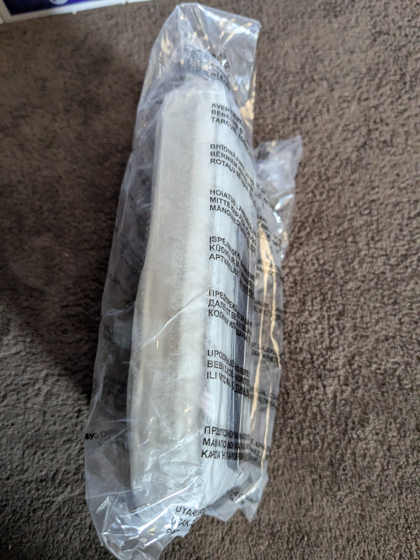 Loungefly : How to Train Your Dragon Light & Night Fury Zip Around Wallet 🌗