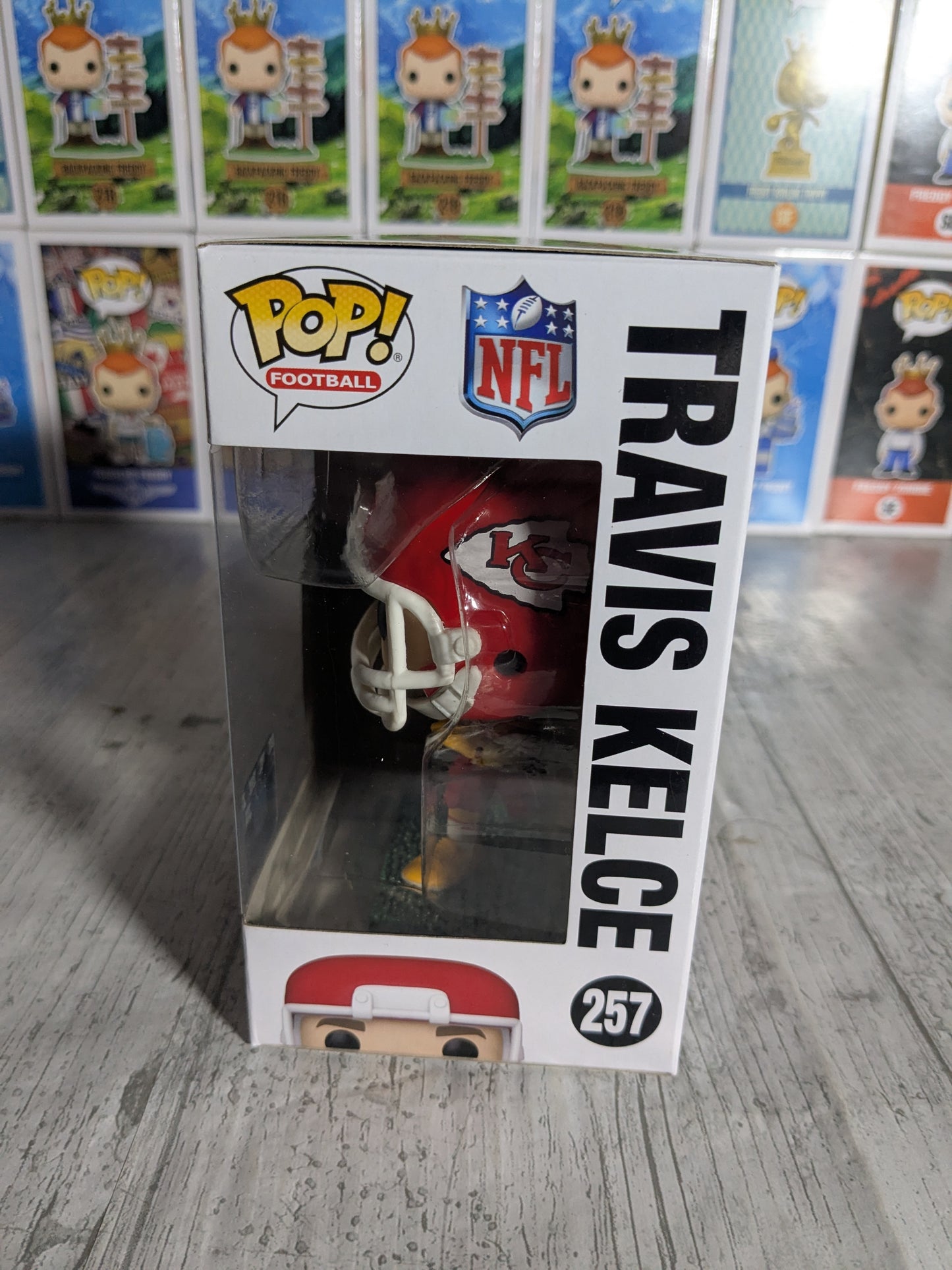 Funko pop 257 : Travis Kelce