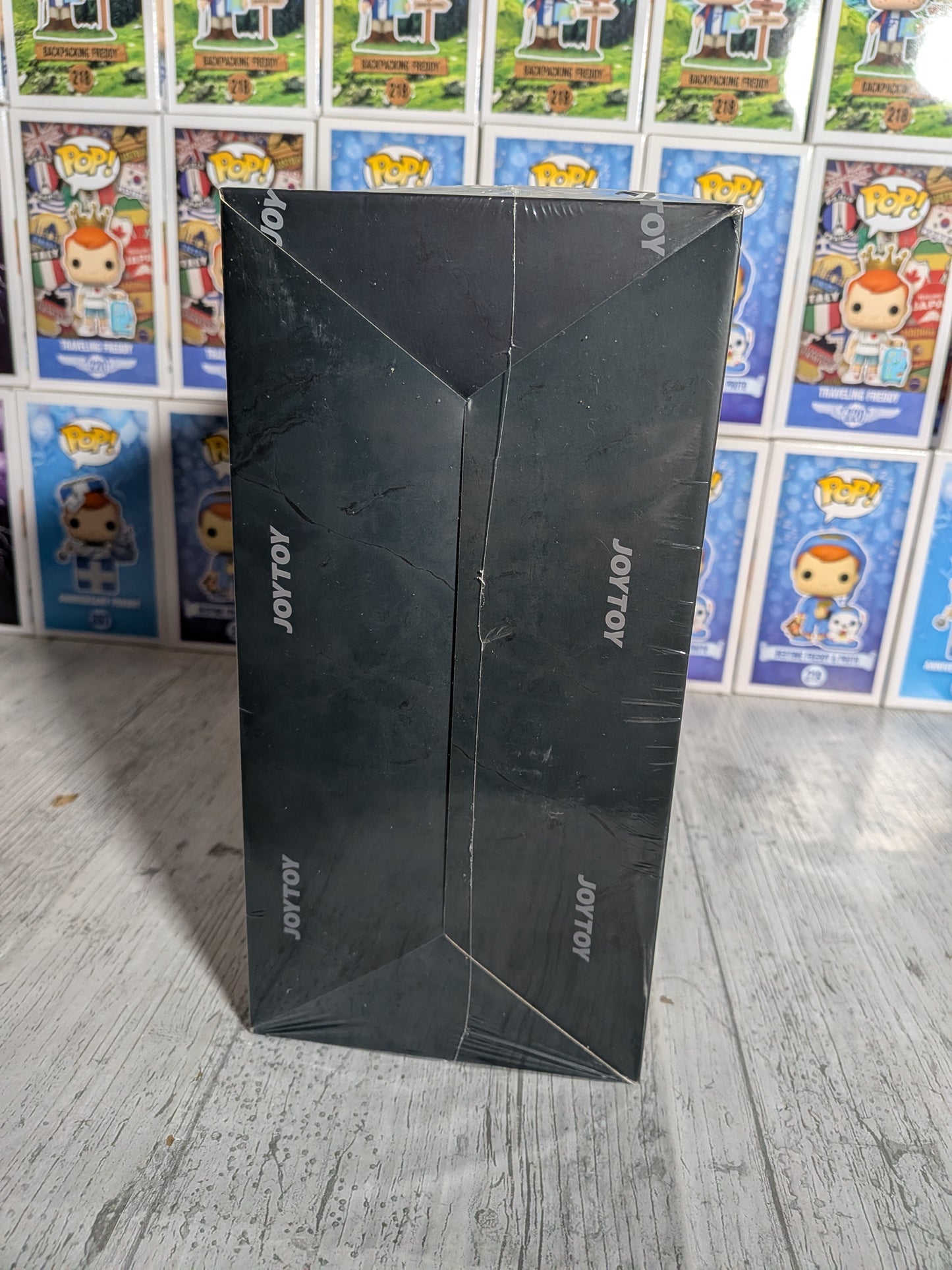 JoyToy Warhammer The Horus Heresy - Alpha Legion Contemptor Dreadnought with Gravis Plasma Cannon (24cm)