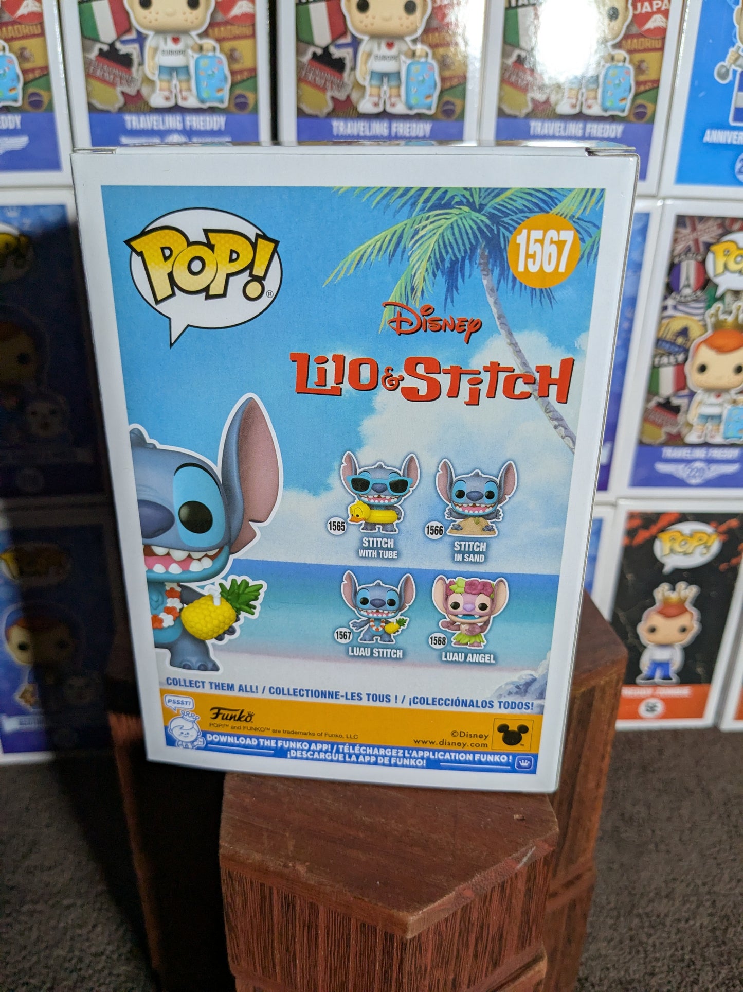 Funko pop 1567 : Luau Stitch (Flocked)