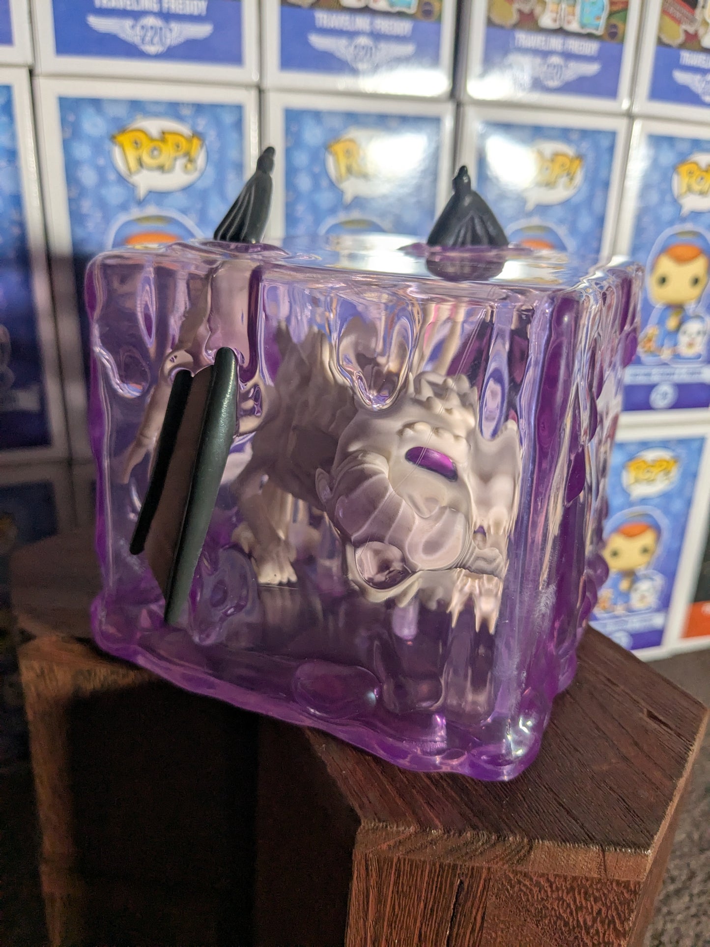 Funko pop 1069: Cubo gelatinoso con Dracolich (plastica luminosa/aperta/danneggiata)