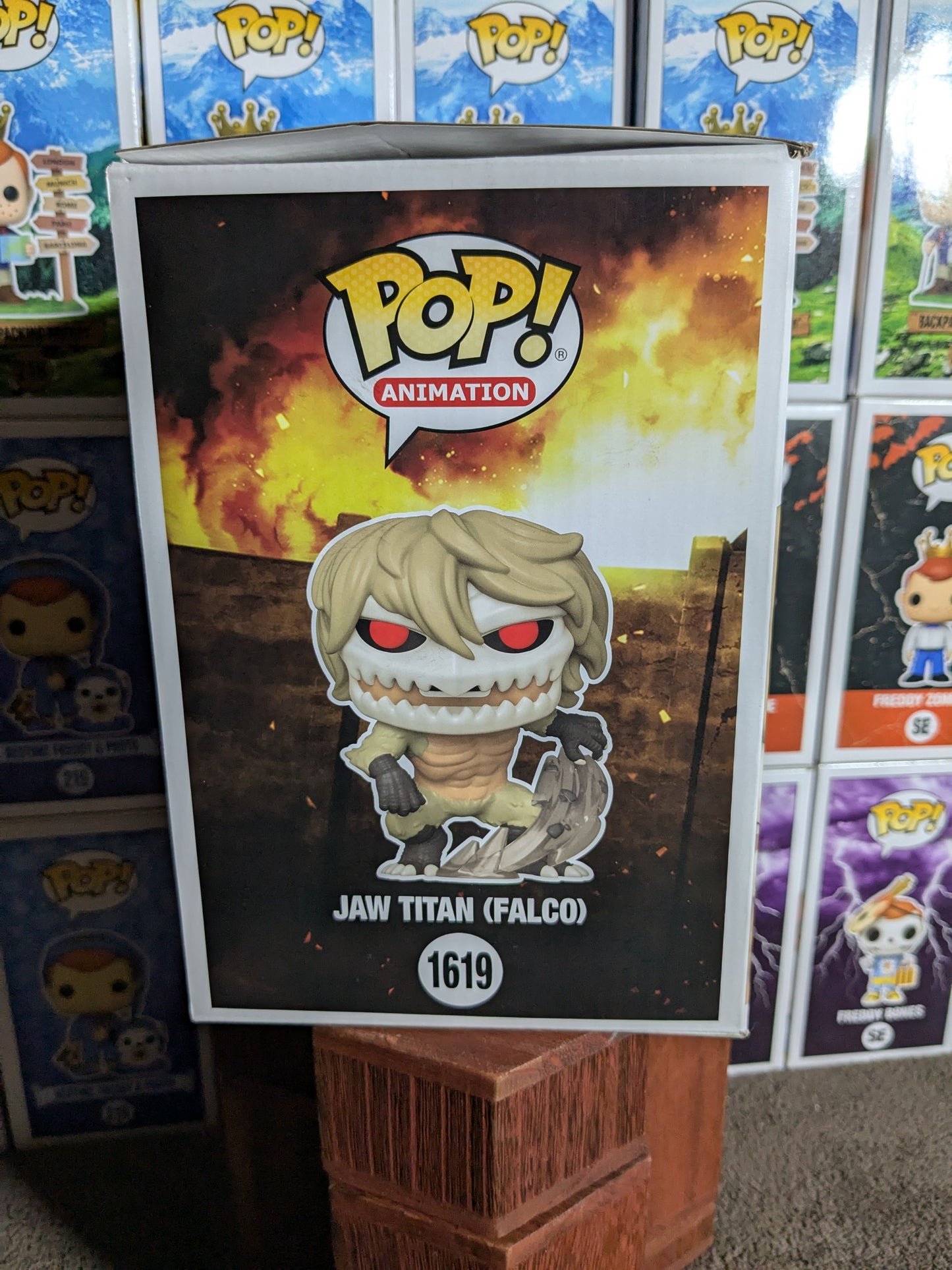 Funko pop 1619 : Jaw Titan (Damaged Box / Opened)
