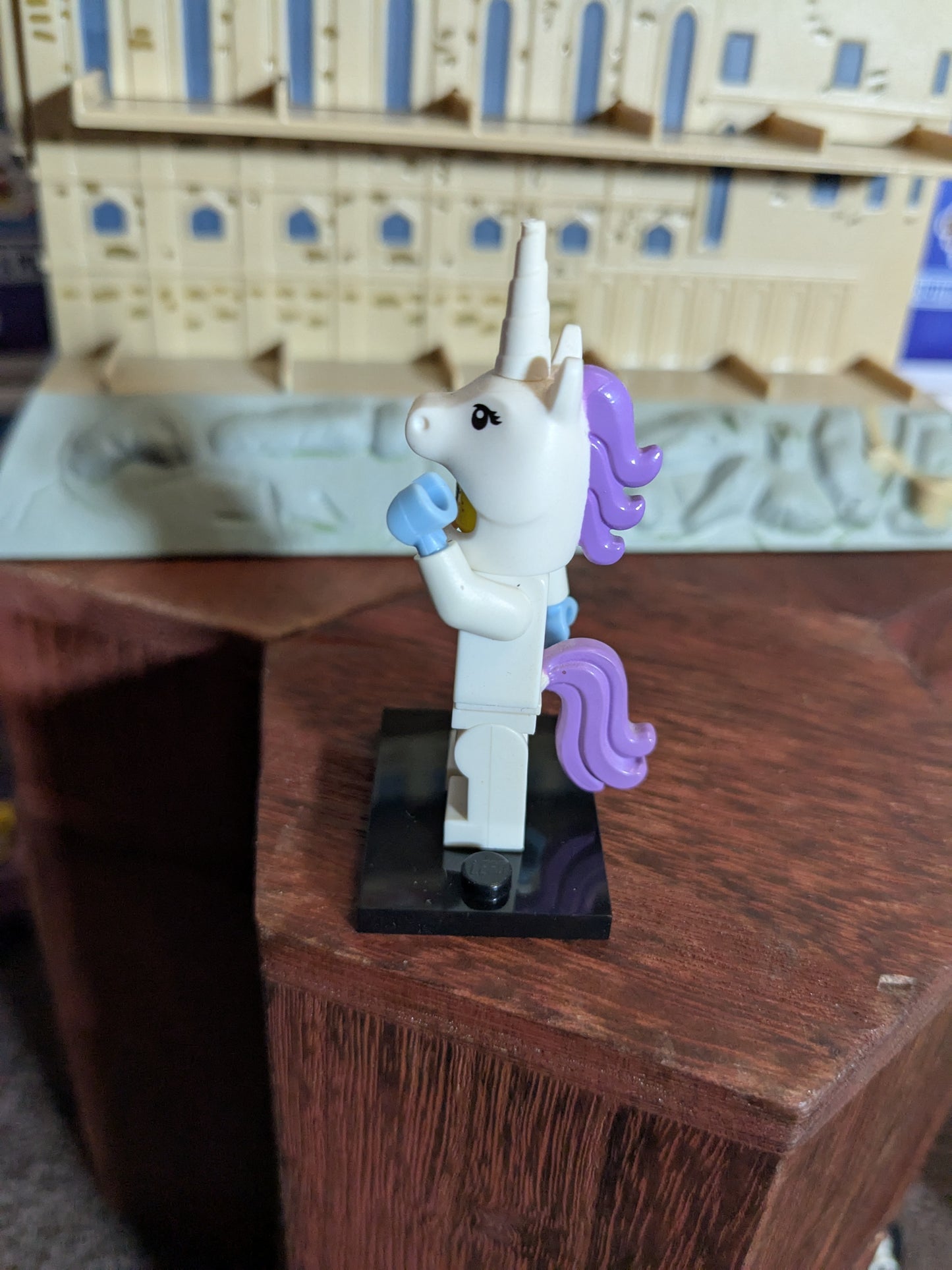 Lego Minifigures : Unicorn Girl