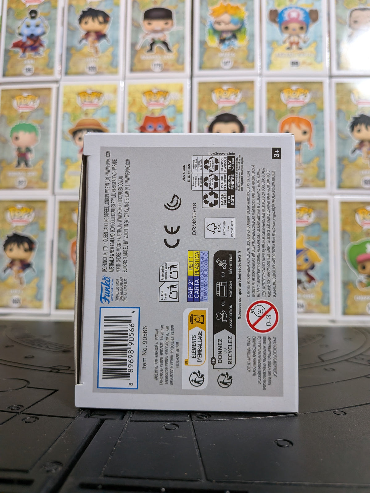Funko Pop! Plus One Piece #2166 - Shanks