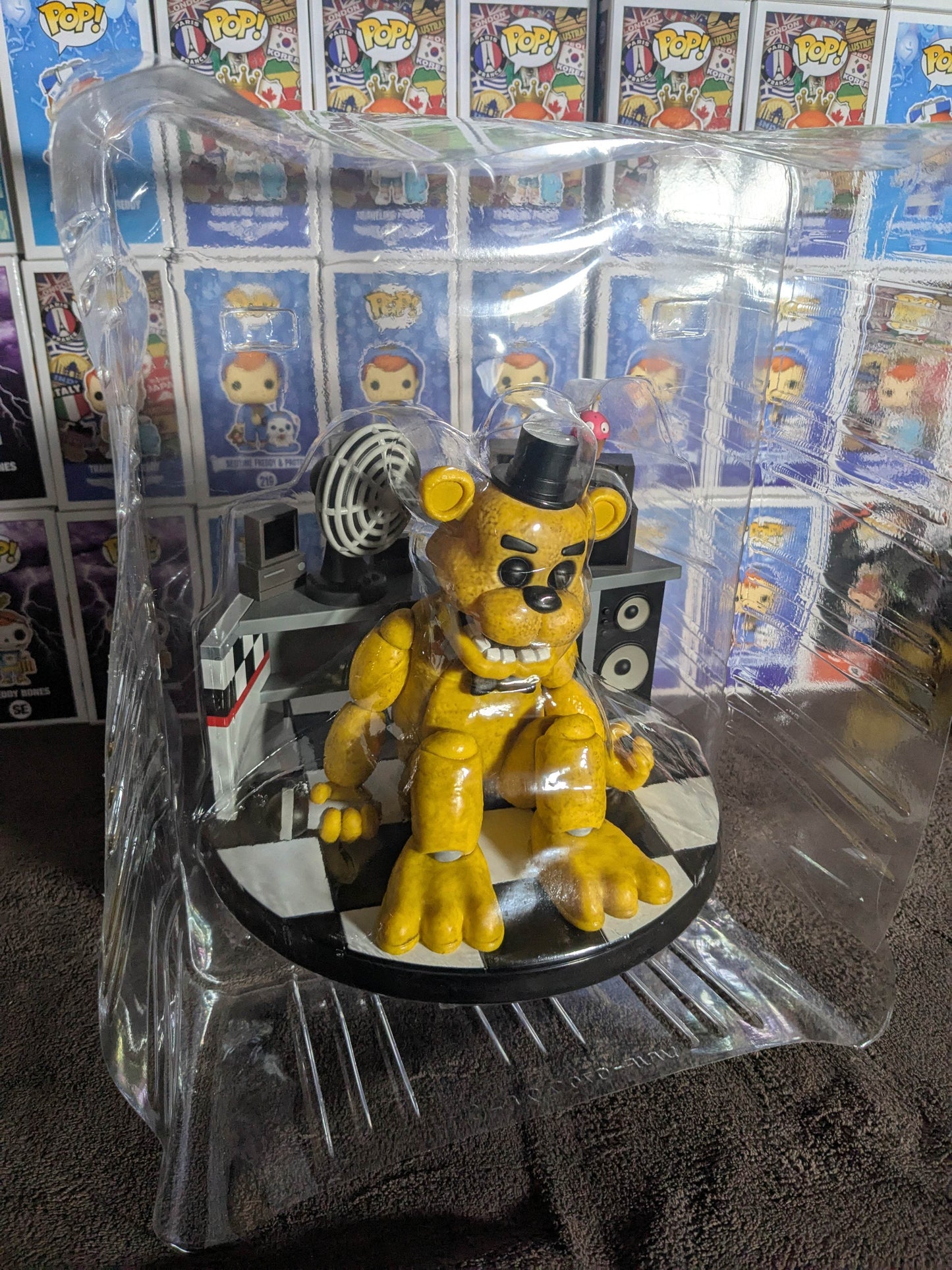 Funko Five Nights at Freddy's Collectible Statue (Opened/Damaged Plastic) - CapyToys