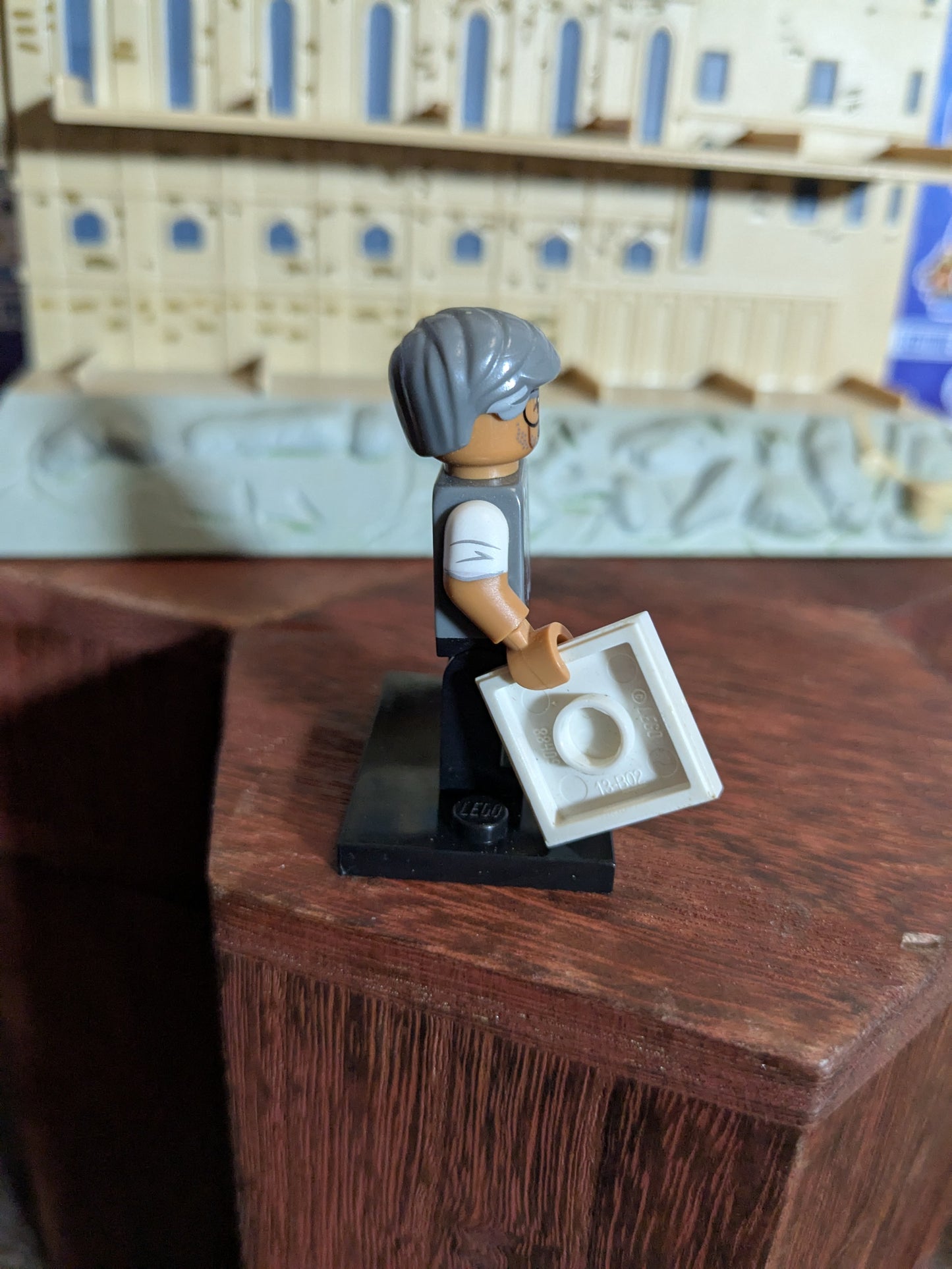 Lego Minifigures : Commissioner Gordon