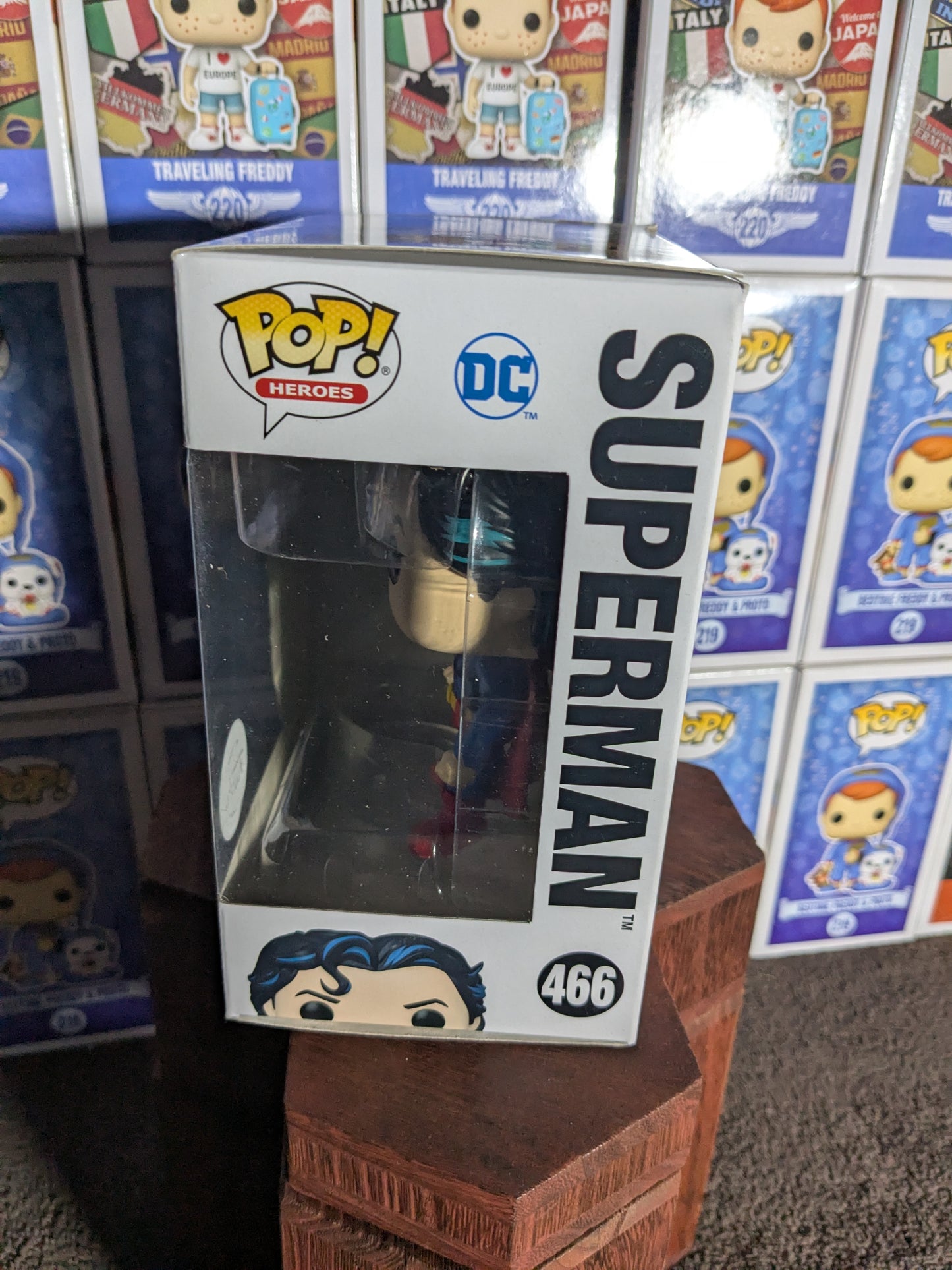 Funko Pop 466: Superman (Standard)