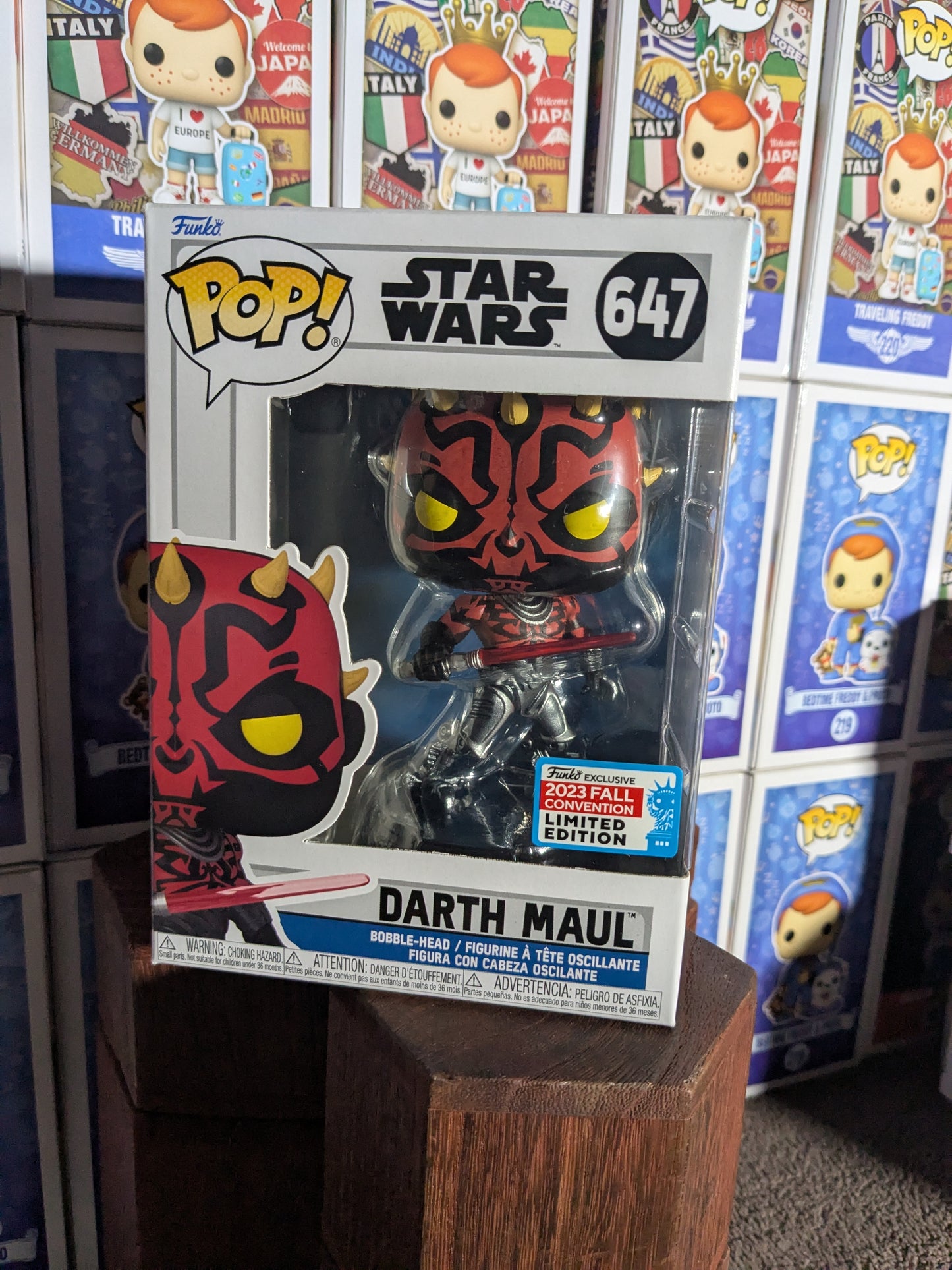 Funko pop 647 : Darth Maul (FC2022) - CapyToys