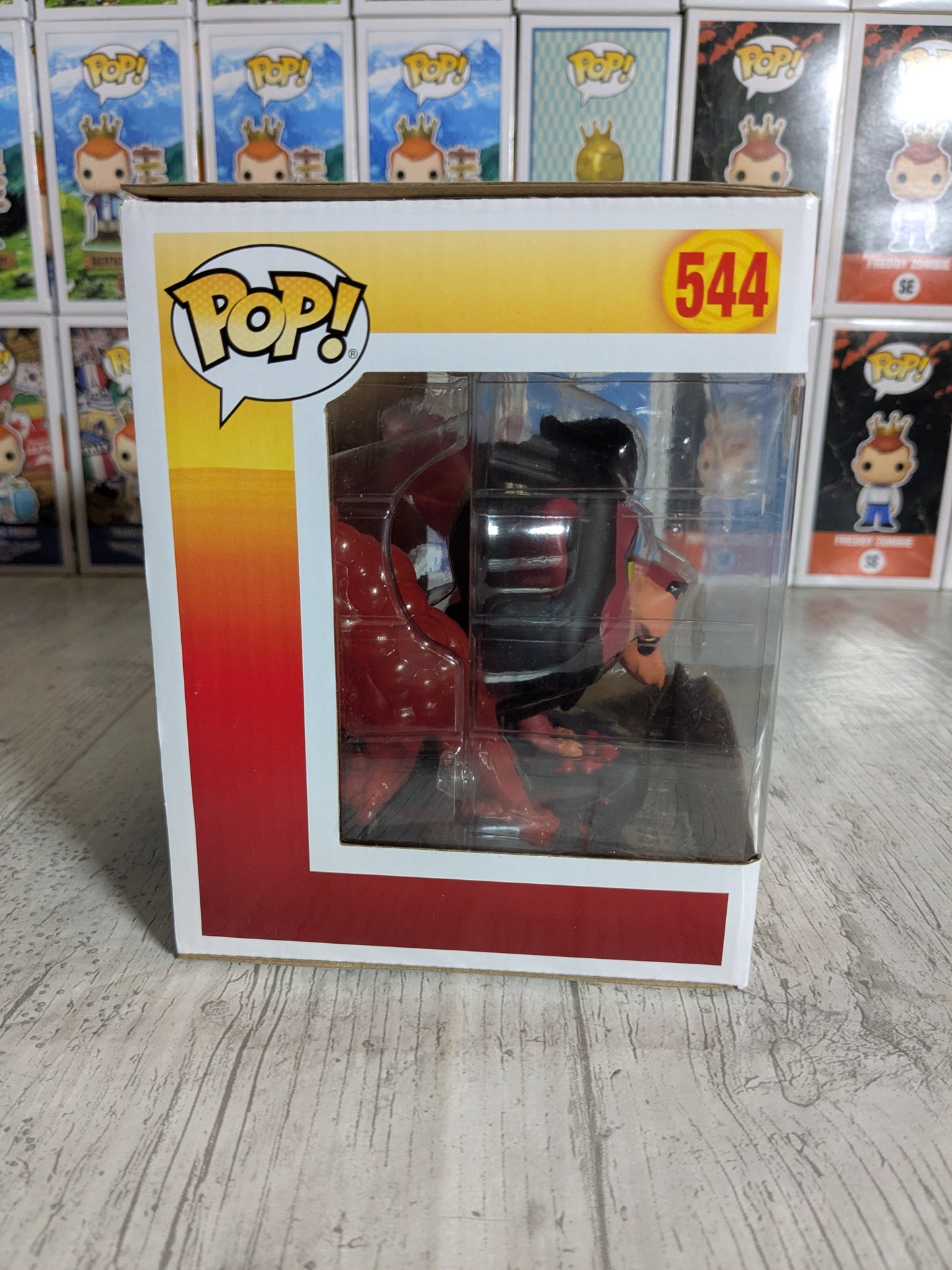 Funko pop 544 : Scar with Flames (Chase / Destroyed Box/ Plastic)