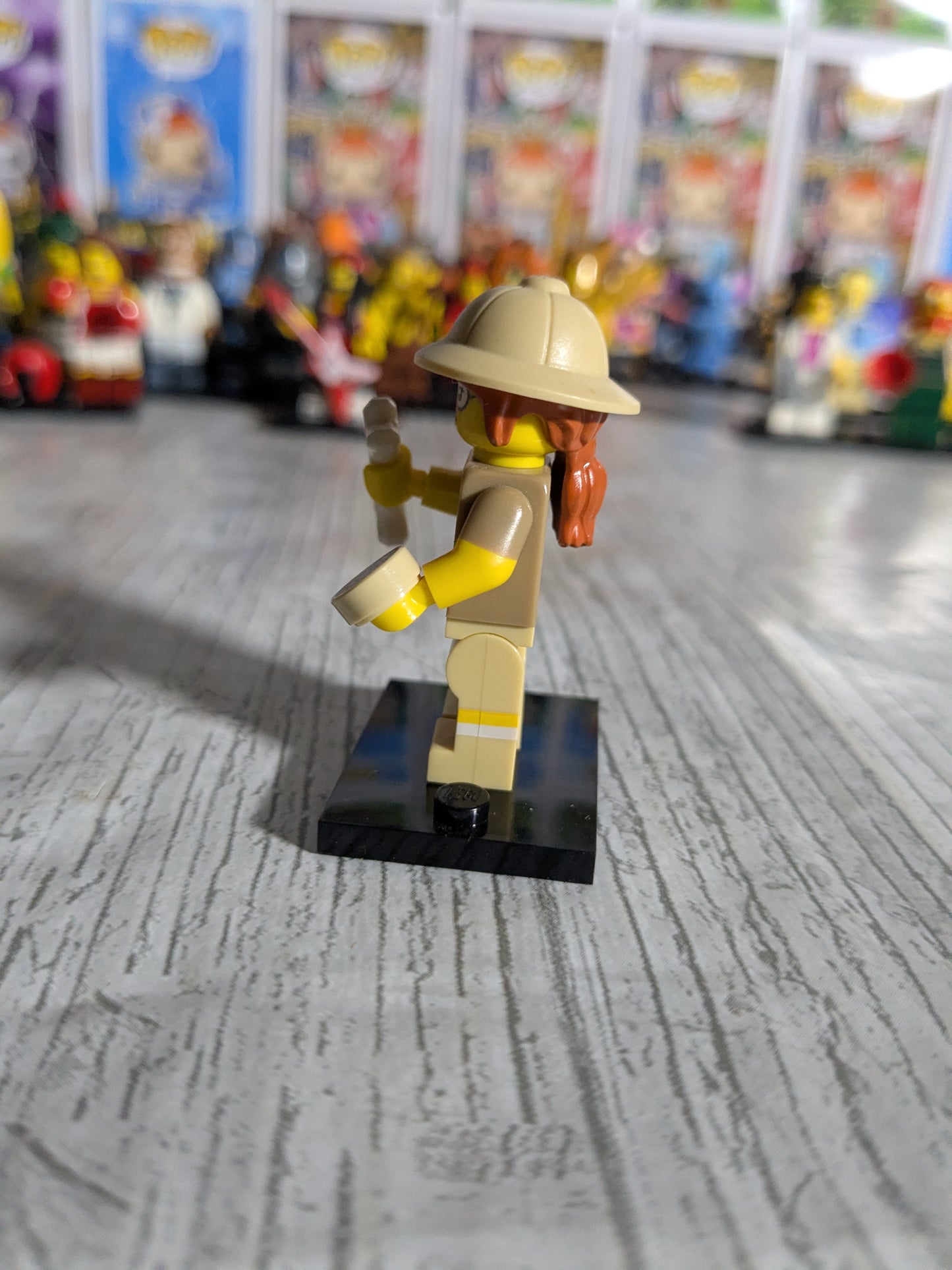LEGO Minifigures : Dinosaur Tracker