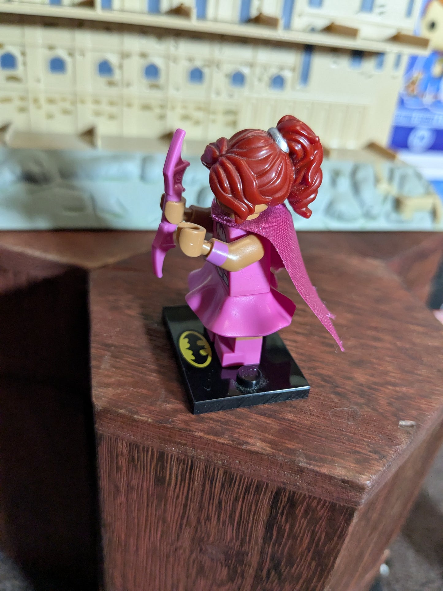 Lego Minifigures : Pink Power Batgirl