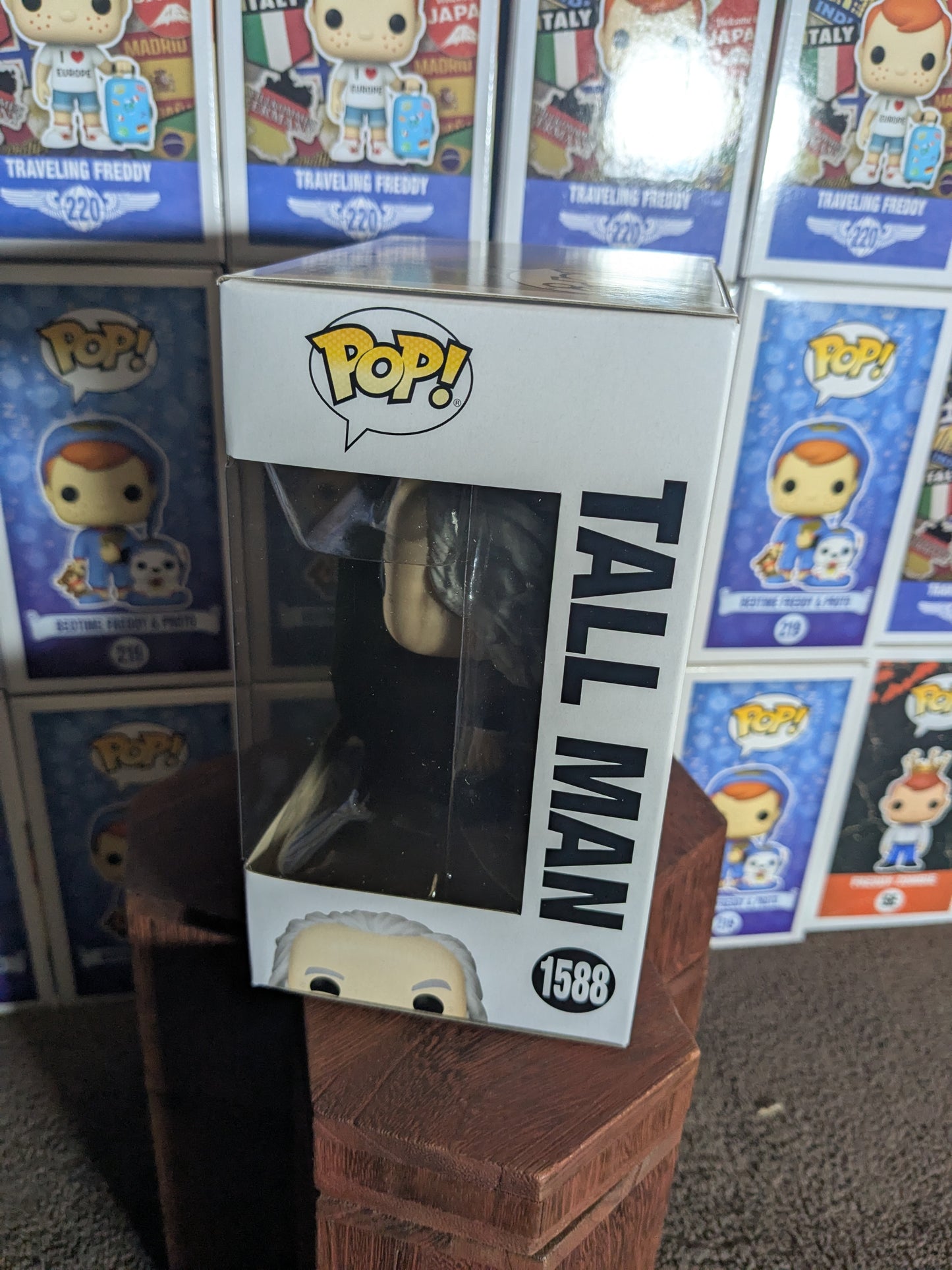 Funko pop 1588 : Tall Man - CapyToys
