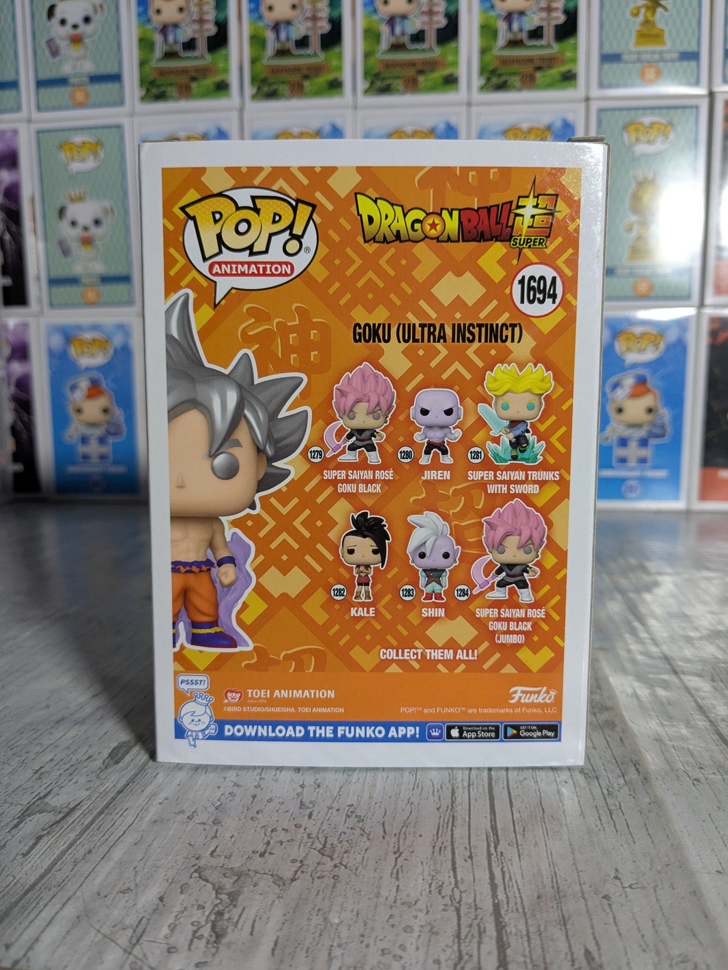 Funko pop 1694 : Goku (Ultra instinct) (Glow)