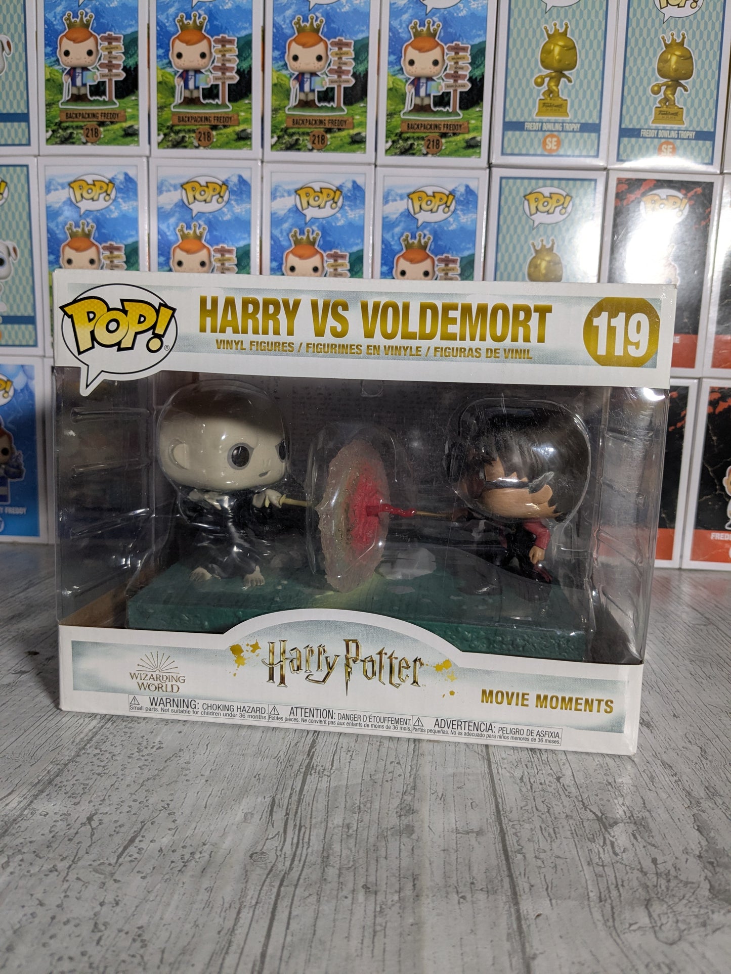 Funko pop 119 : Harry vs Voldemort (Opened/Damaged Box)