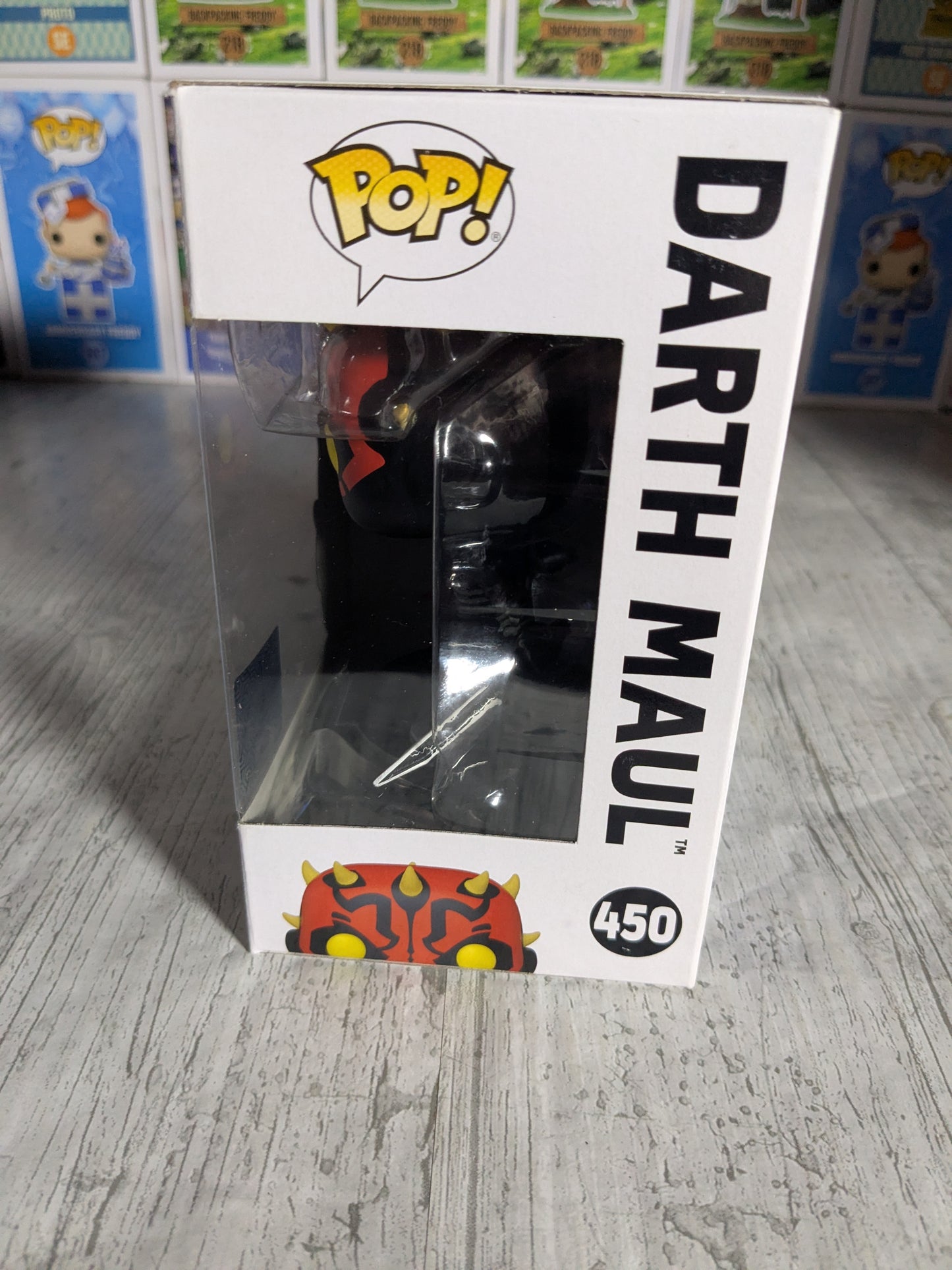 Funko pop 450 : Darth Maul (CCE/Damaged Box)