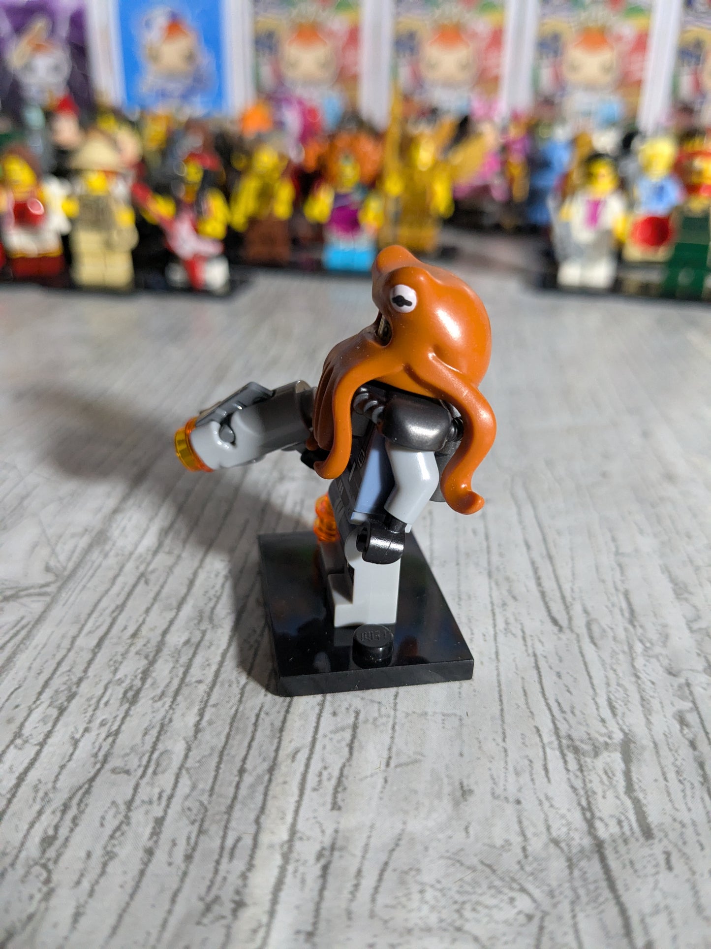 LEGO Minifigures : Shark Army General