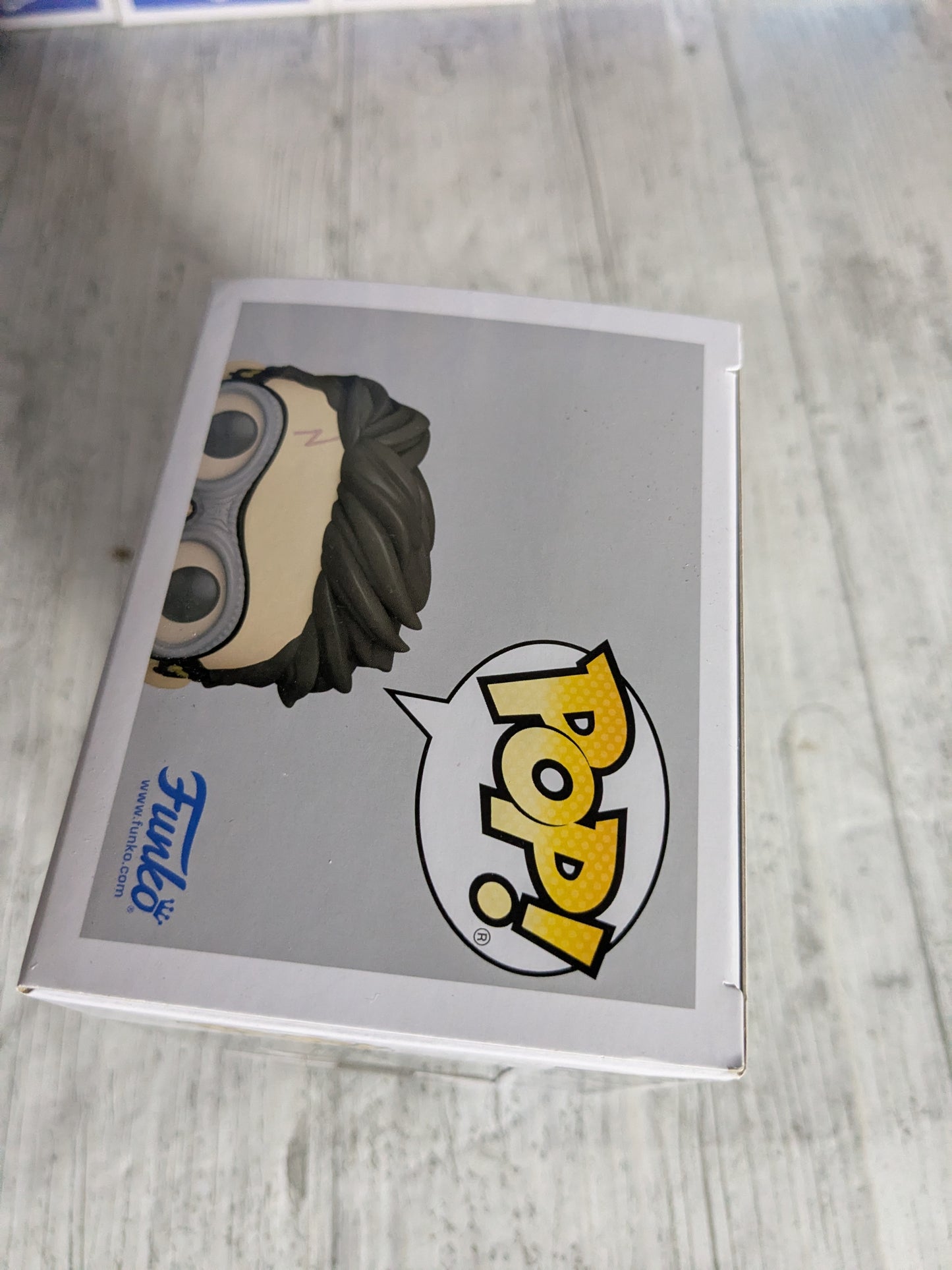 Funko pop 165 : Harry Potter (Damaged Box)