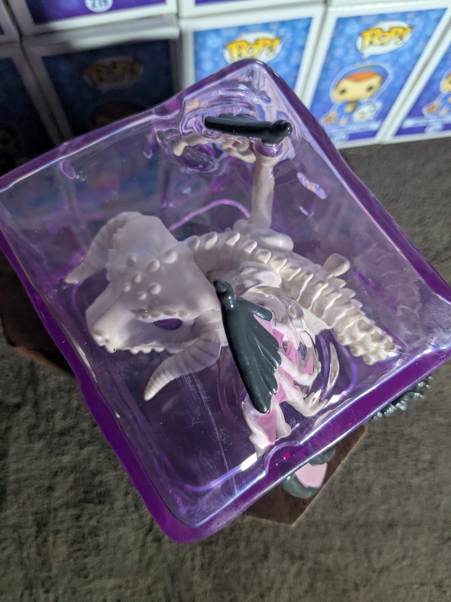 Funko pop 1069: Cubo gelatinoso con Dracolich (plastica luminosa/aperta/danneggiata)