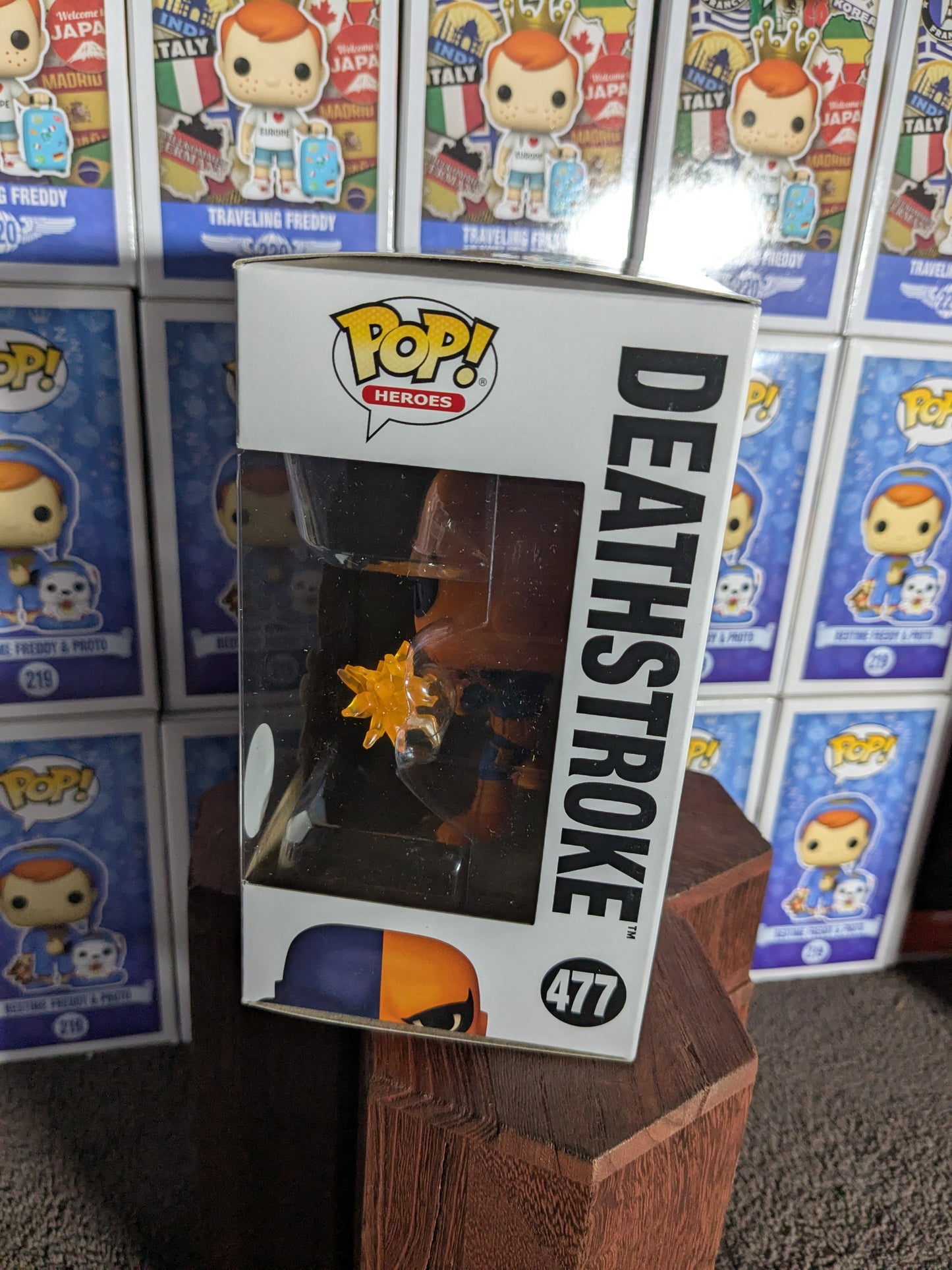 Funko pop 477 : Deathstroke