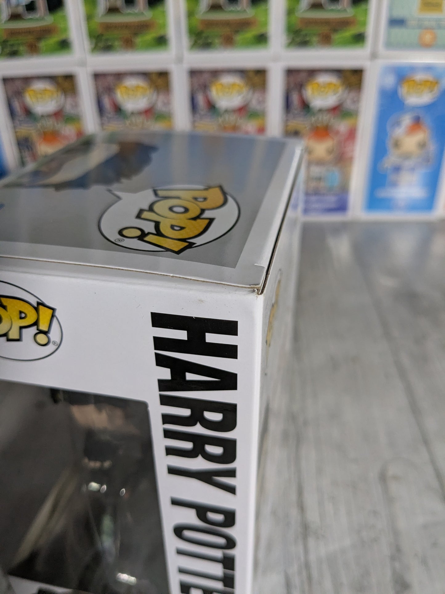 Funko pop 165 : Harry Potter (Damaged Box)