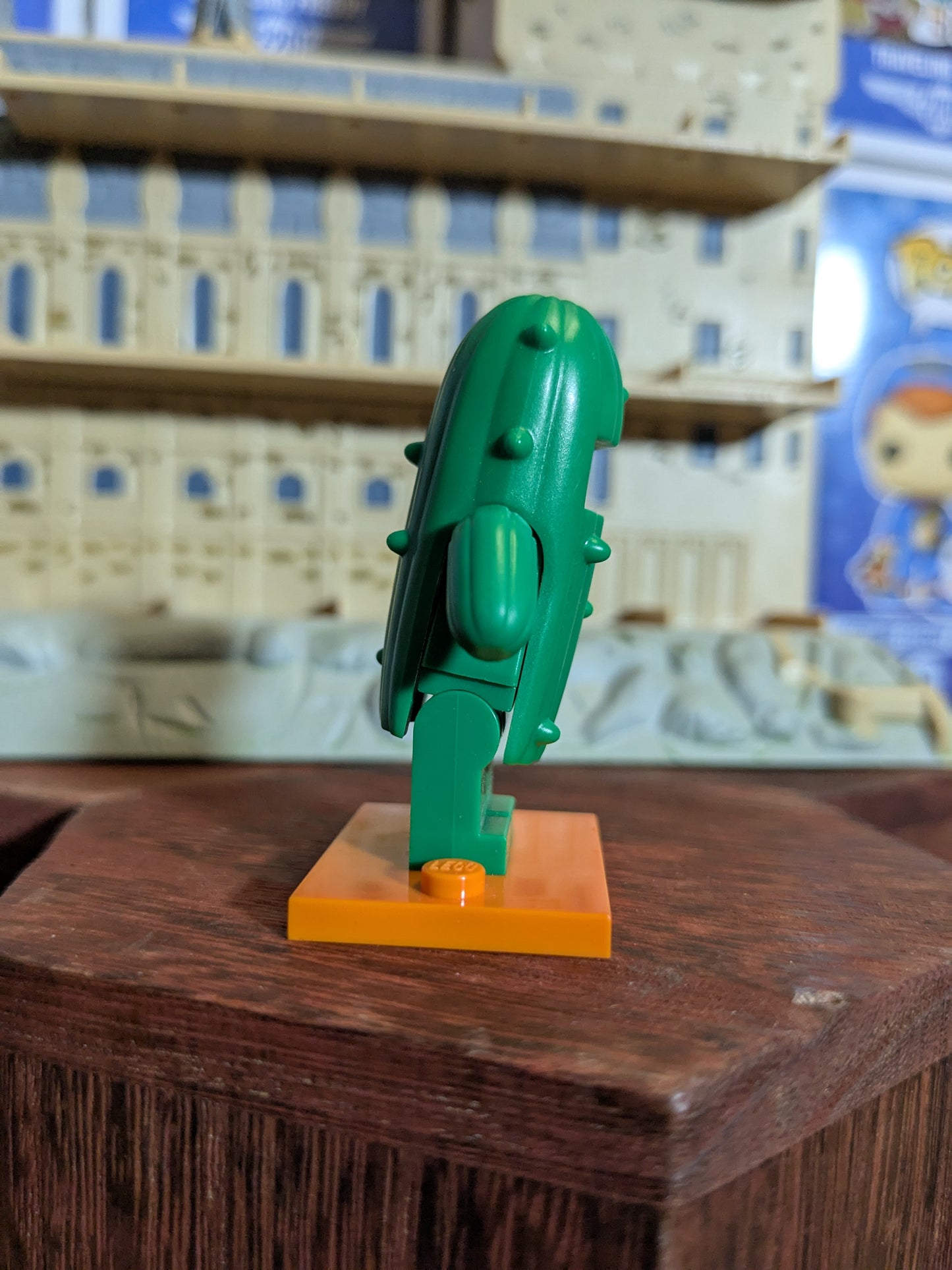 Lego Minifigures : Cactus Girl