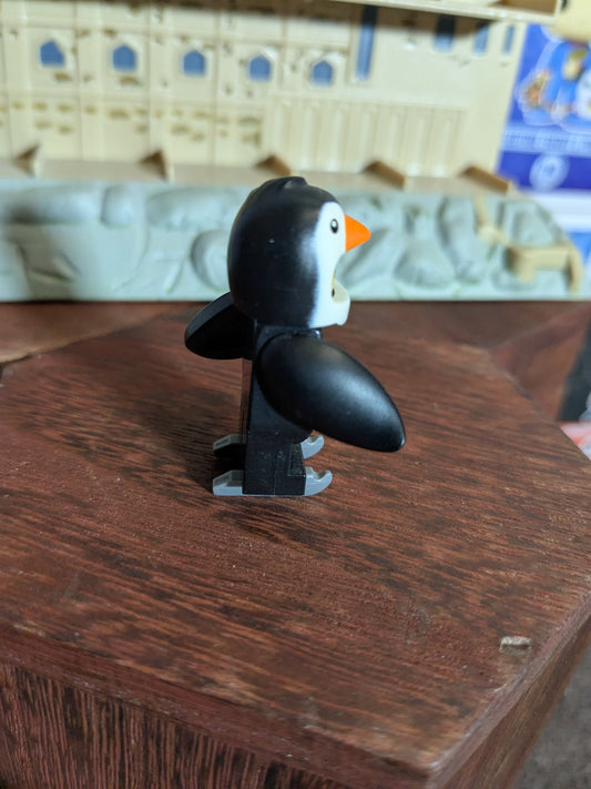 Lego Minifigures : Penguin Boy
