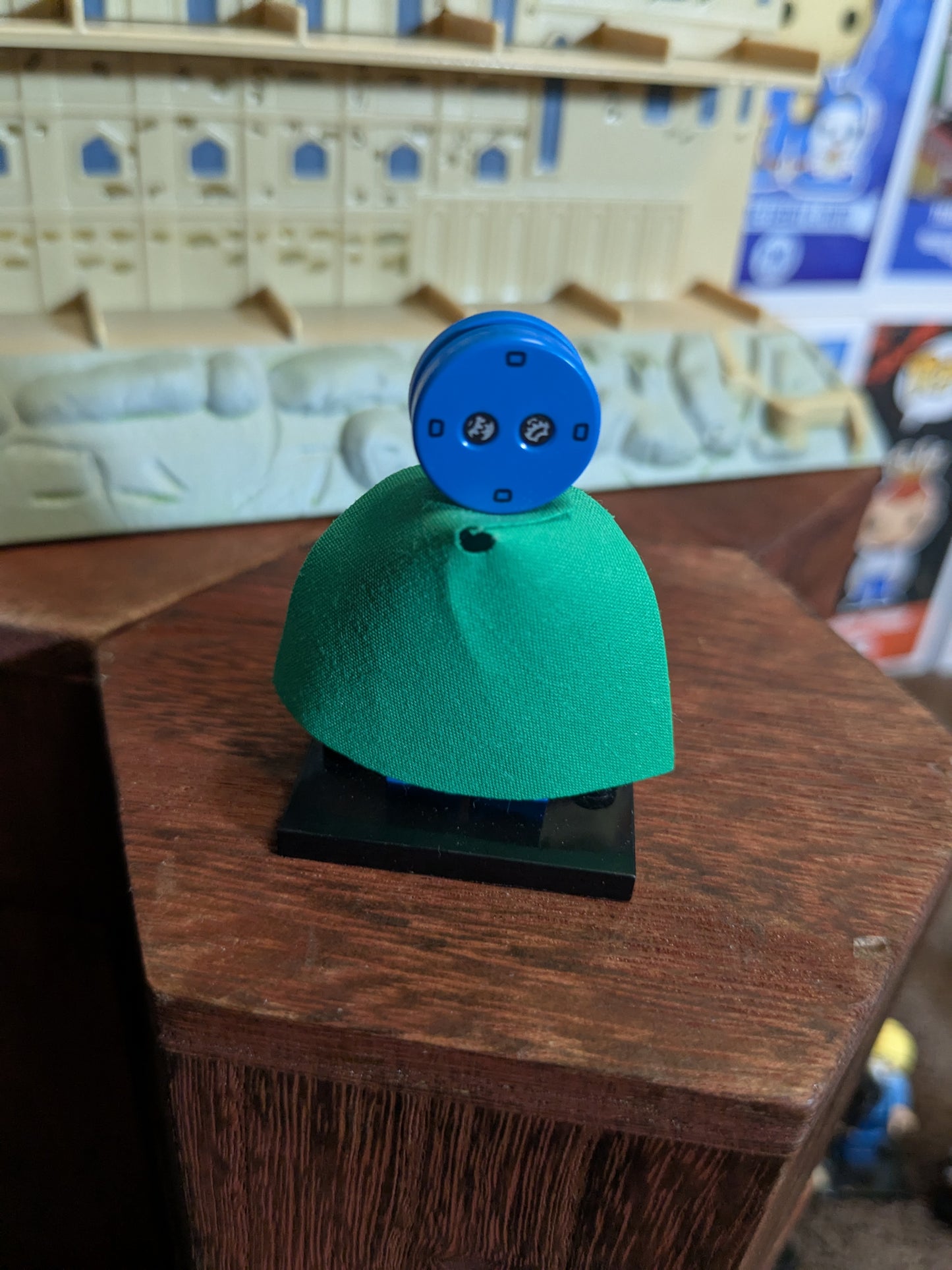 Lego Minifigures : Clock King