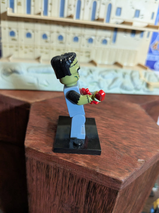 Lego Minifigures : Monster Rocker