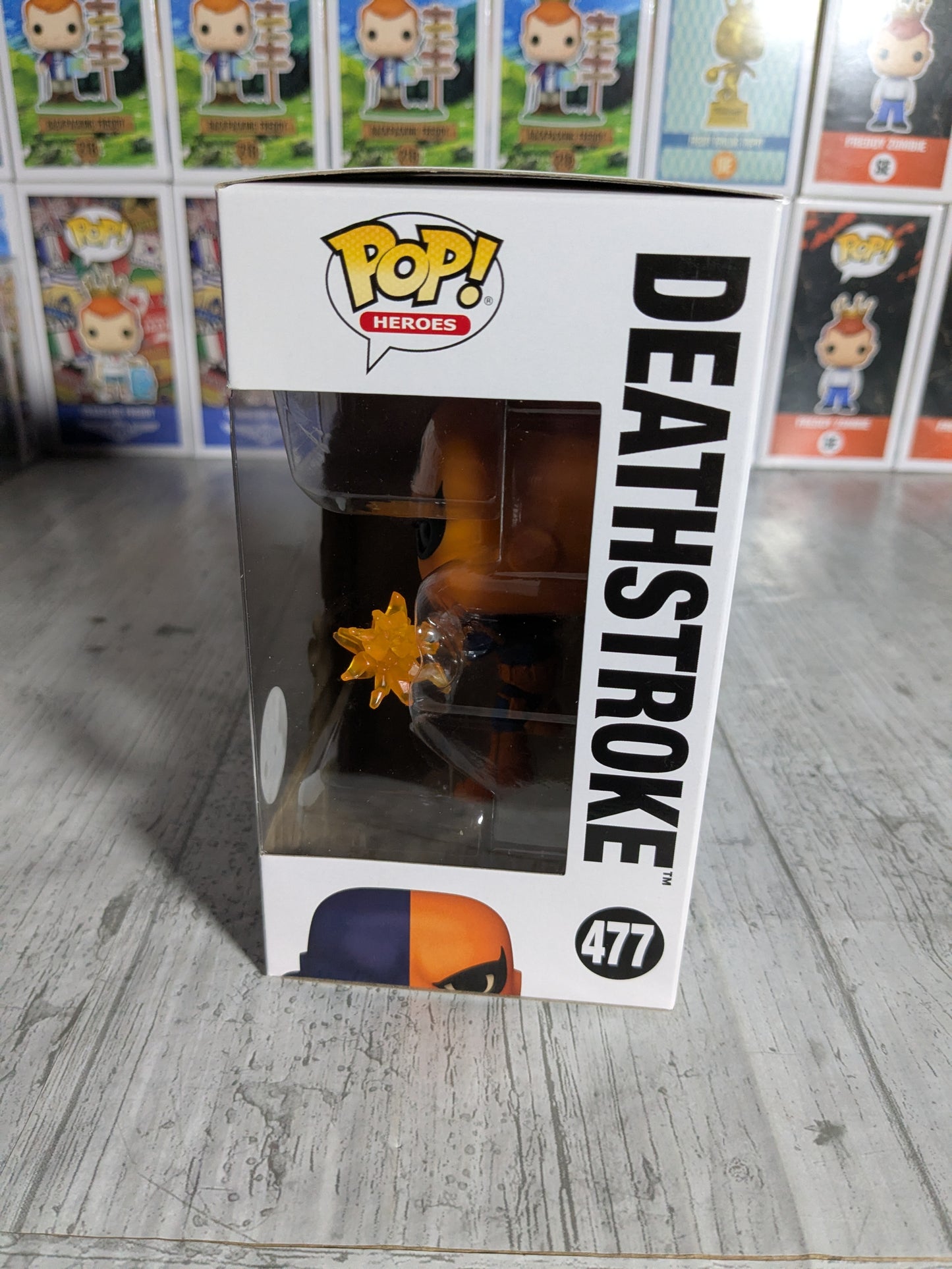 Funko pop 477 : Deathstroke
