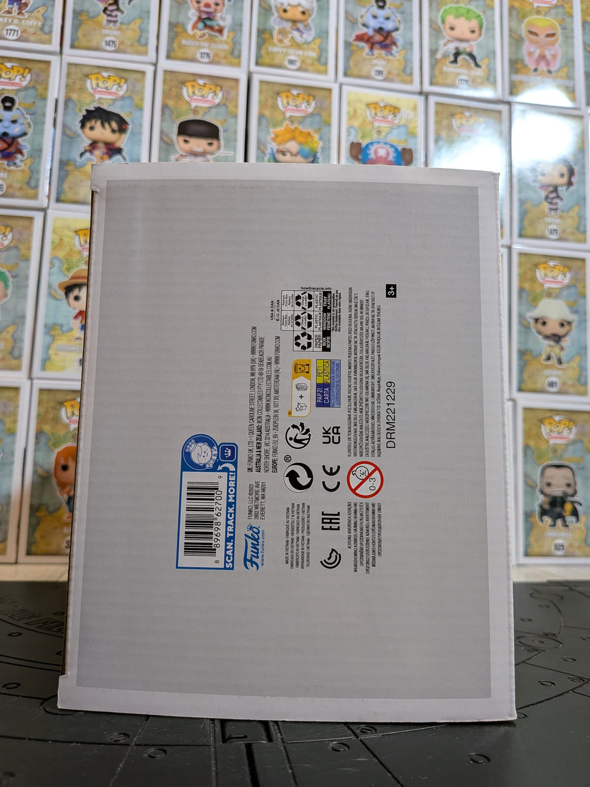 Funko Pop! One Piece #1272 - Big Mom with Homies (Special Edition)