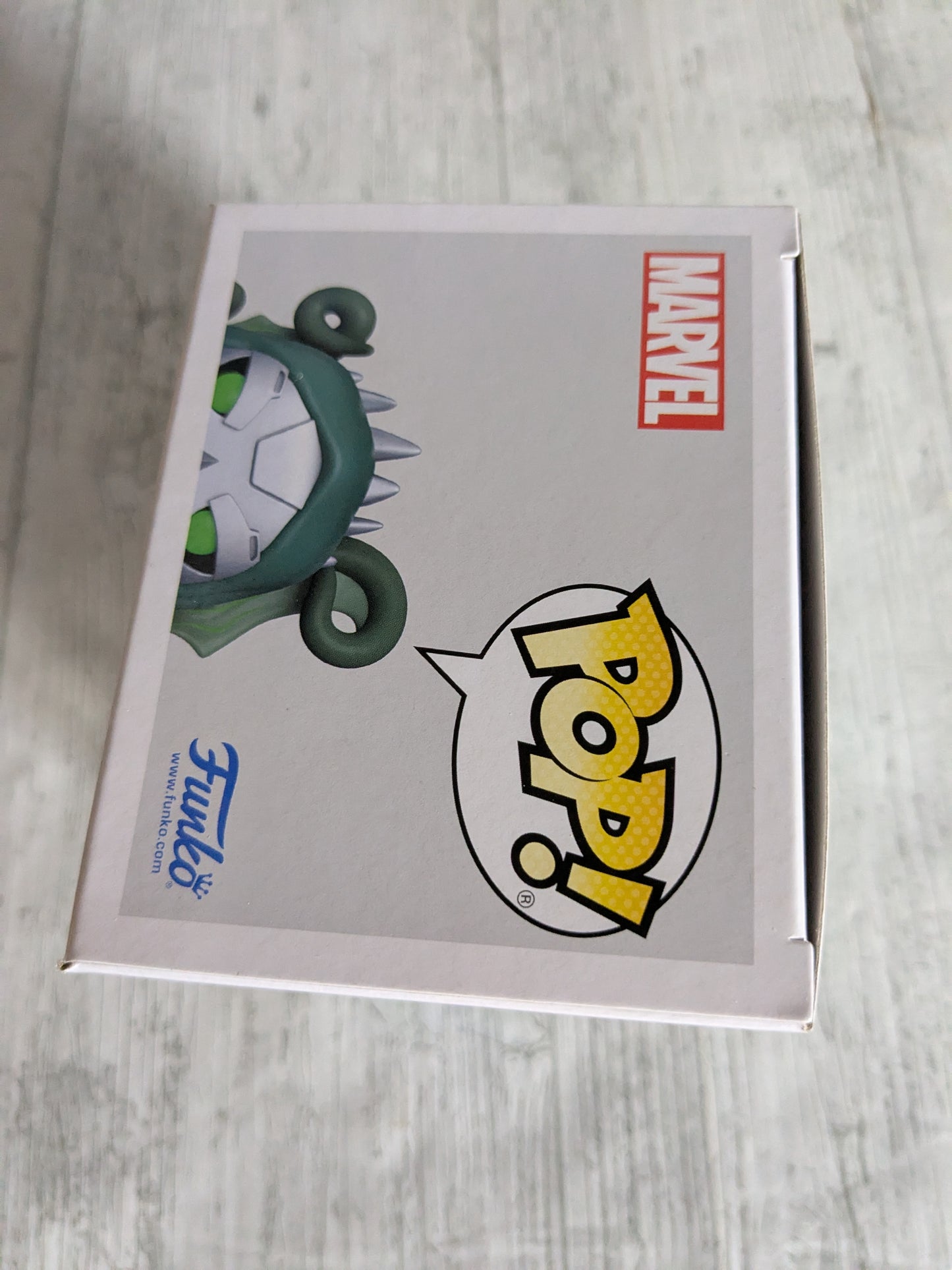 Funko pop 990 : Doctor Doom