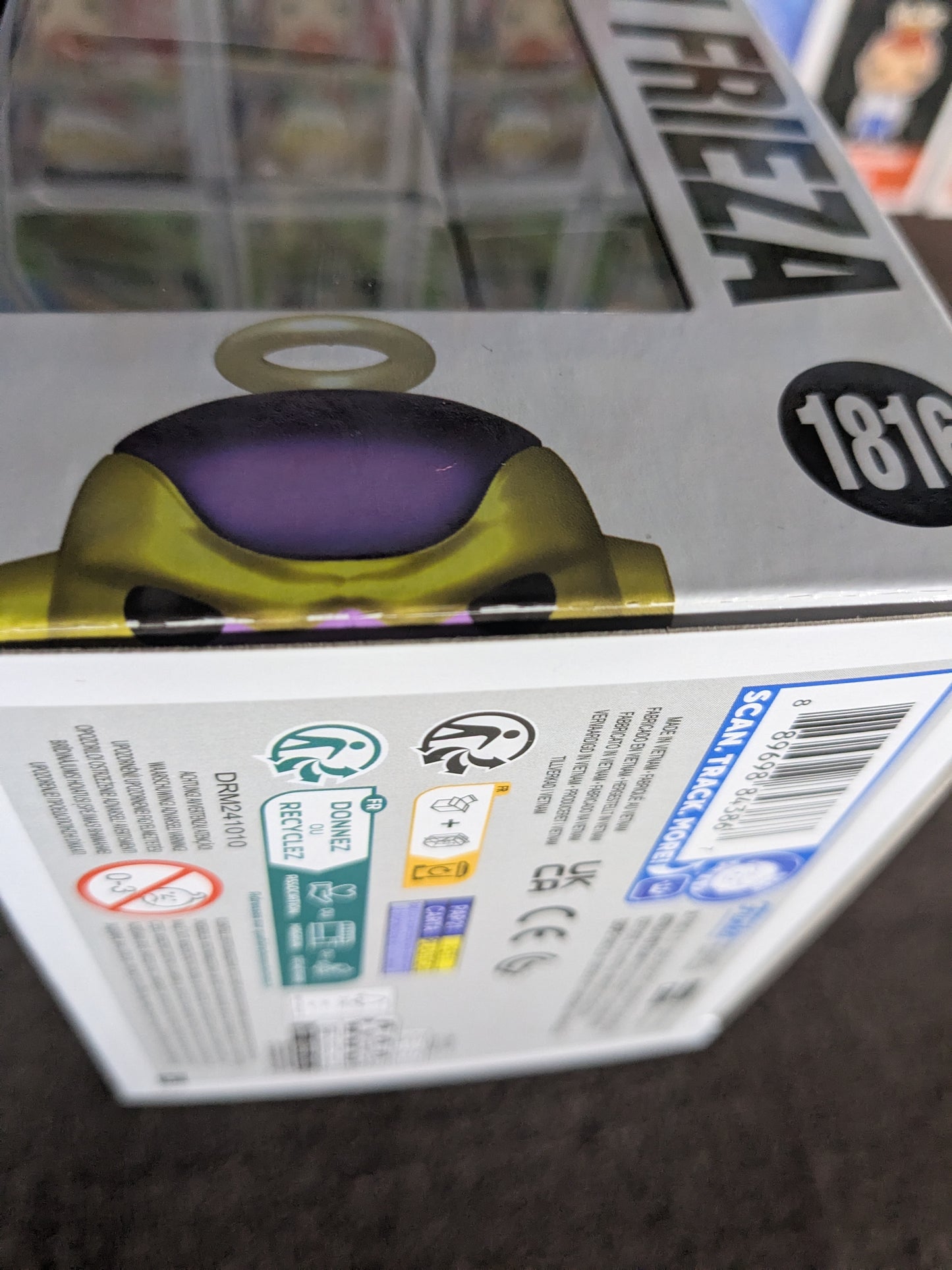 Funko pop 1816 : Golden Frieza