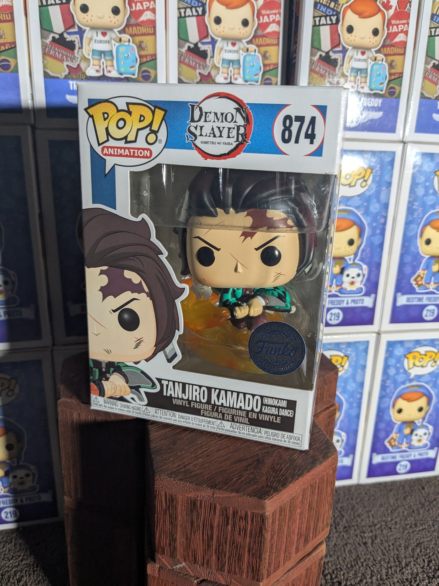 Funko pop 874: Tanjiro Kamado (Hinokami Kagura Dance)