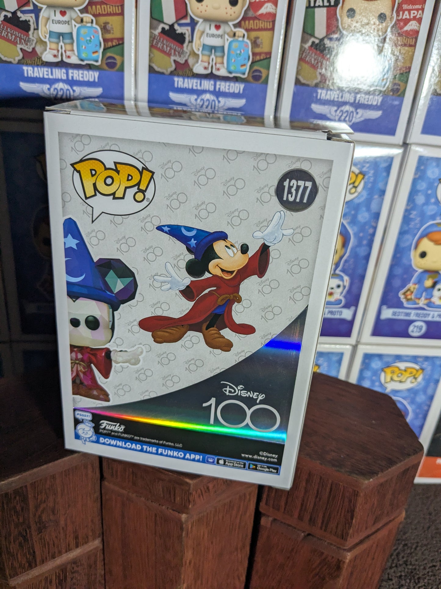 Funko pop 1377 : Mickey Mouse - CapyToys