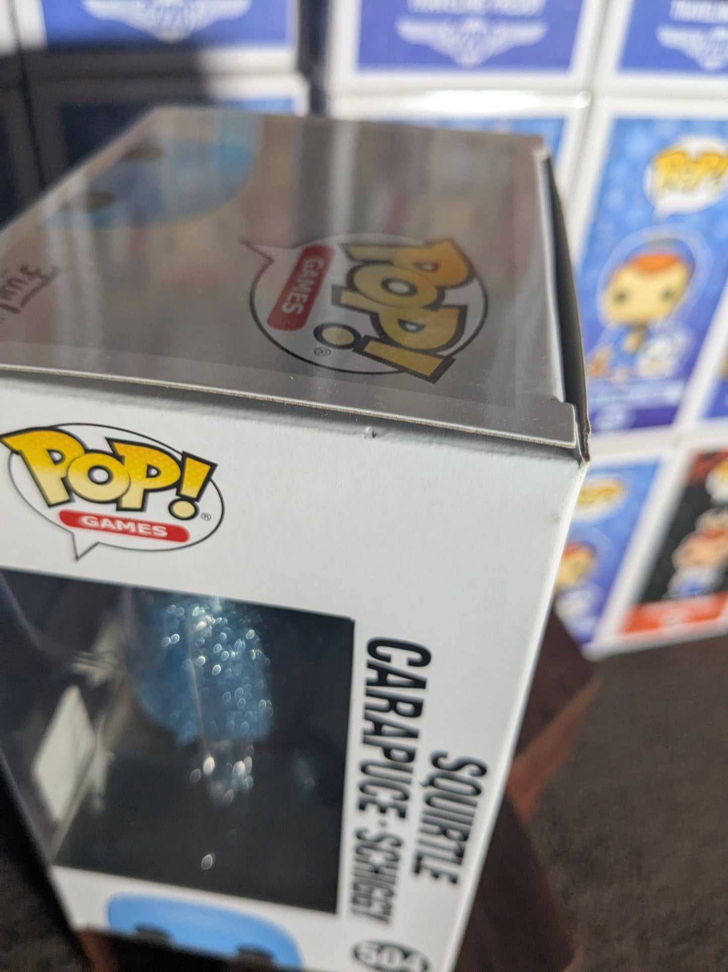 Funko pop 504 : Squirtle / Carapuce / Schiggy (Diamond/SC2021)(Damaged Box)