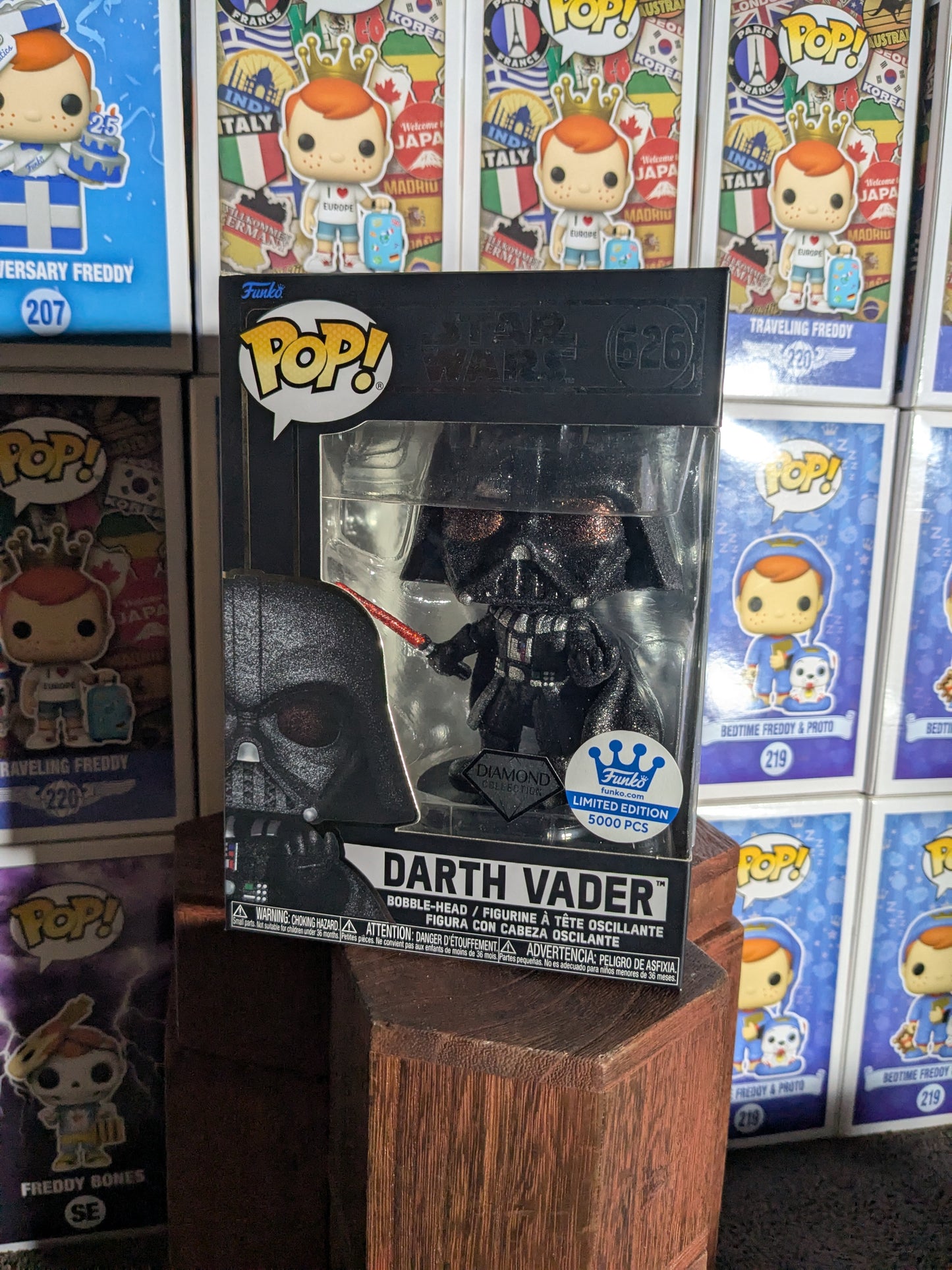 Funko pop 626 : Darth Vader (💎) - CapyToys