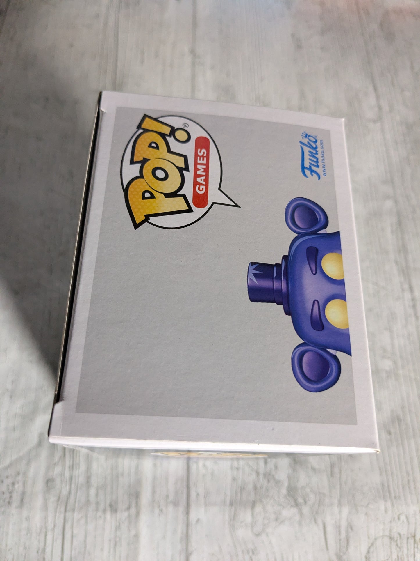 Funko pop 969 : Moonlight Freddy