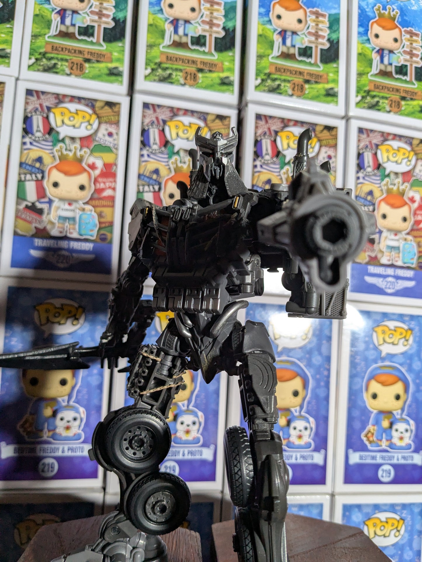 Studio Series 101 : Scourge